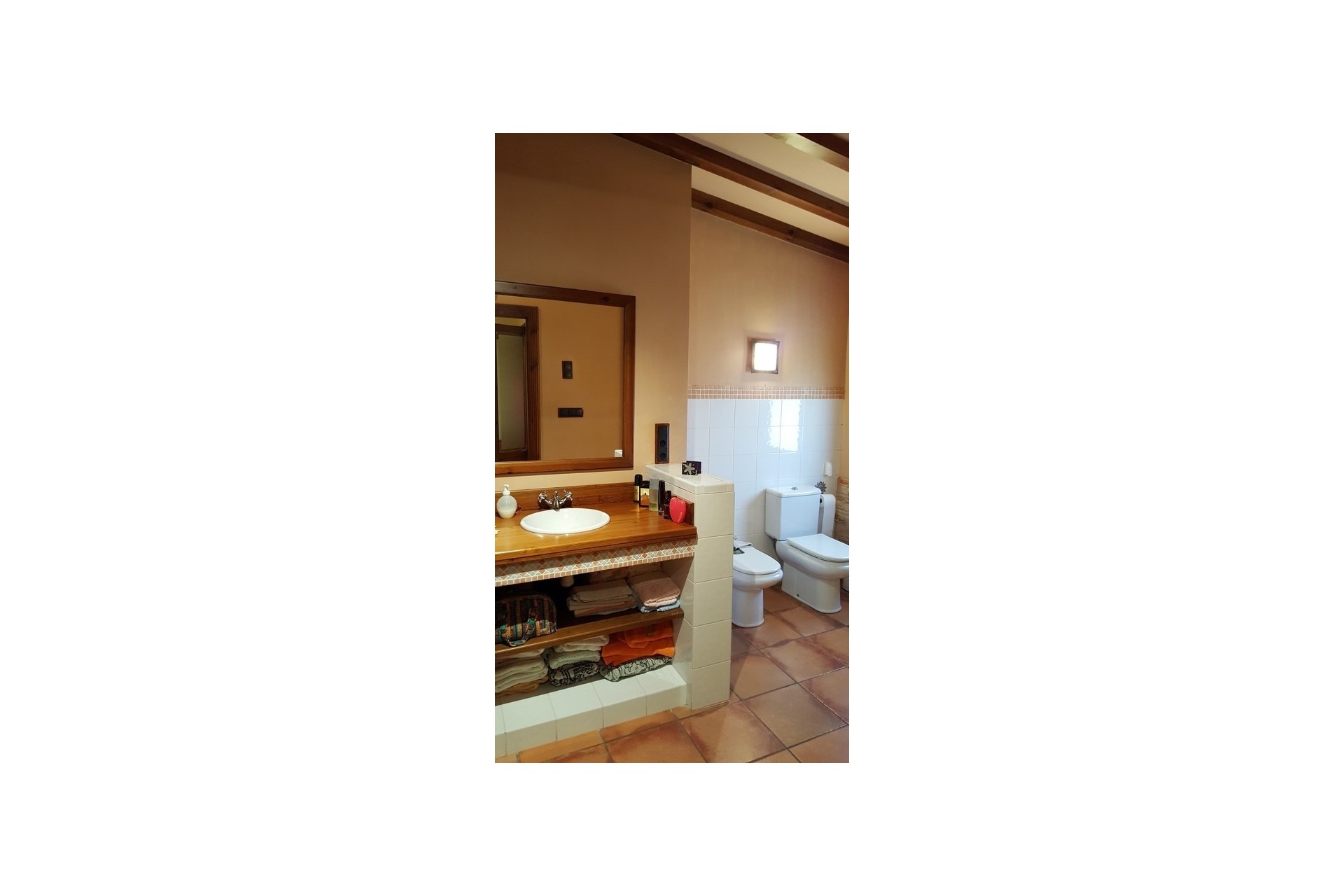 Herverkoop - Finca Landelijk pand -
Elche