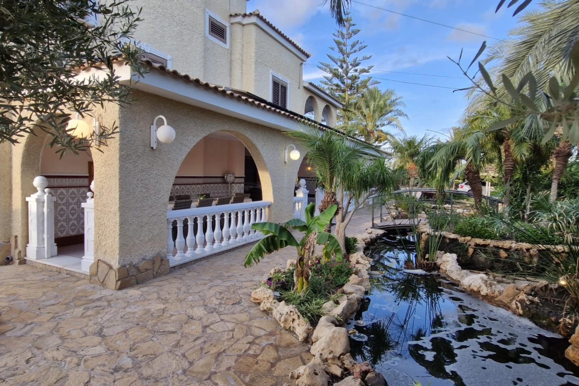 Herverkoop - Finca Landelijk pand -
Elche