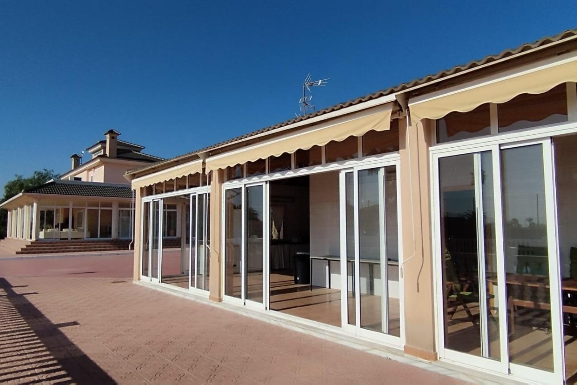 Herverkoop - Finca Landelijk pand -
Elche