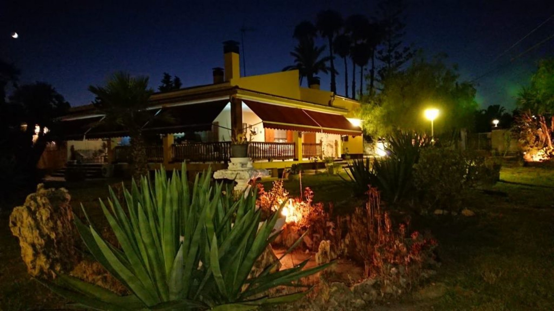 Herverkoop - Finca Landelijk pand -
Elche