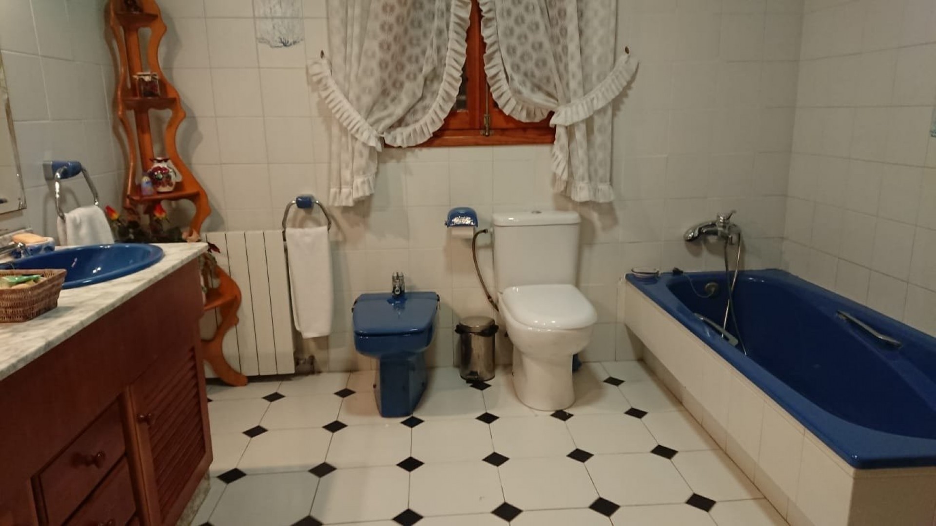 Herverkoop - Finca Landelijk pand -
Elche