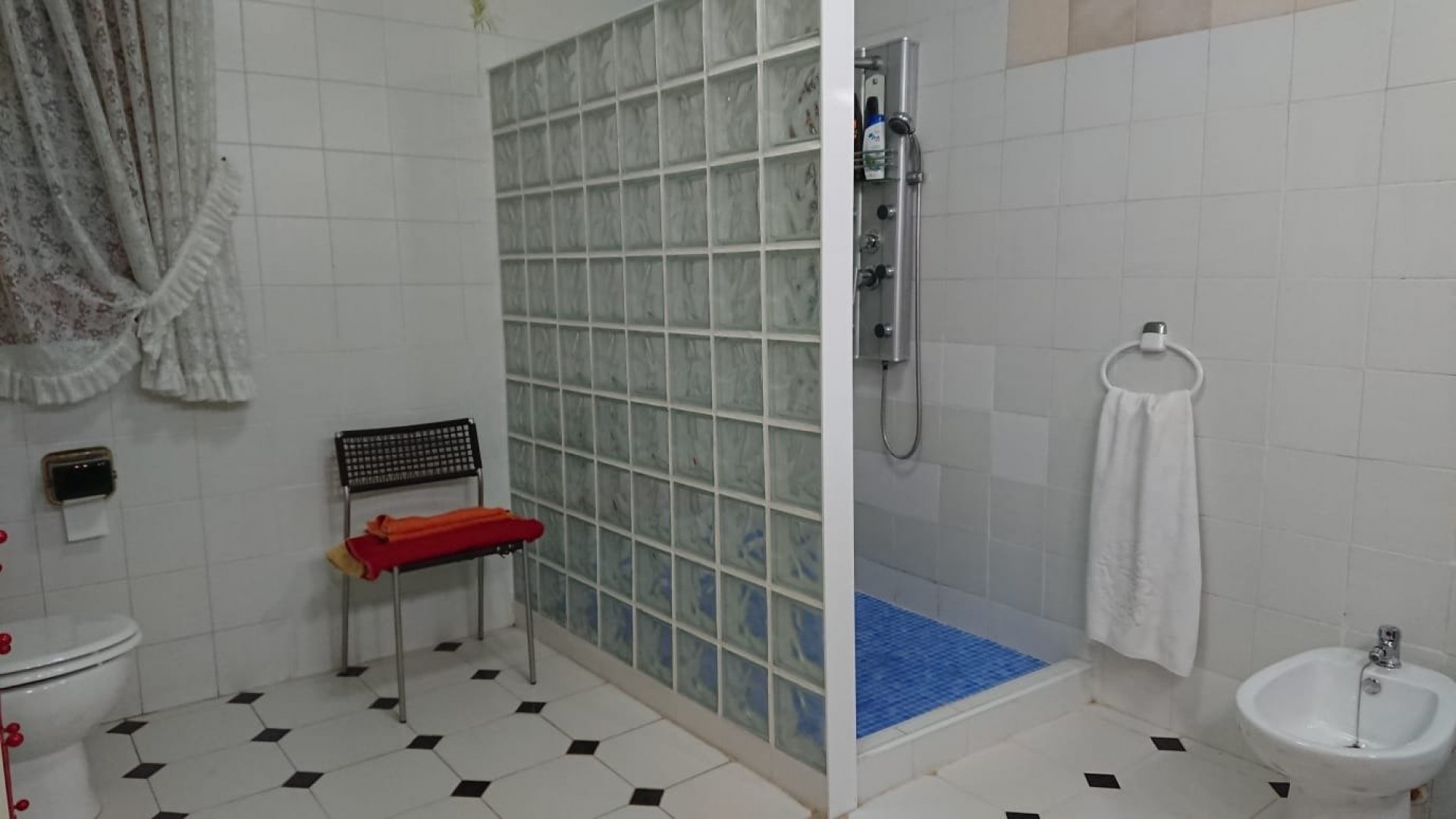 Herverkoop - Finca Landelijk pand -
Elche