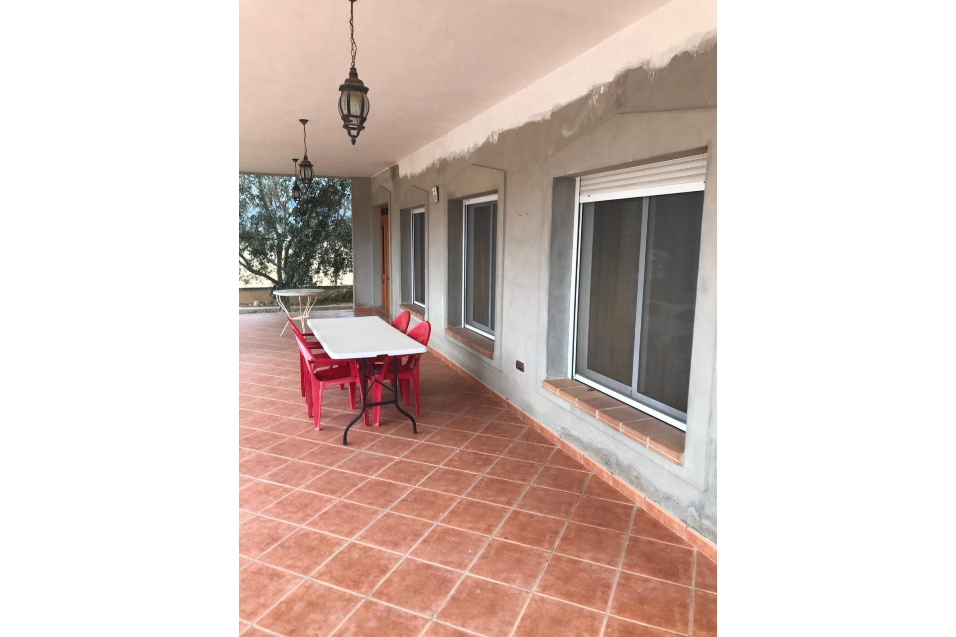 Herverkoop - Finca Landelijk pand -
Hondón de las Nieves