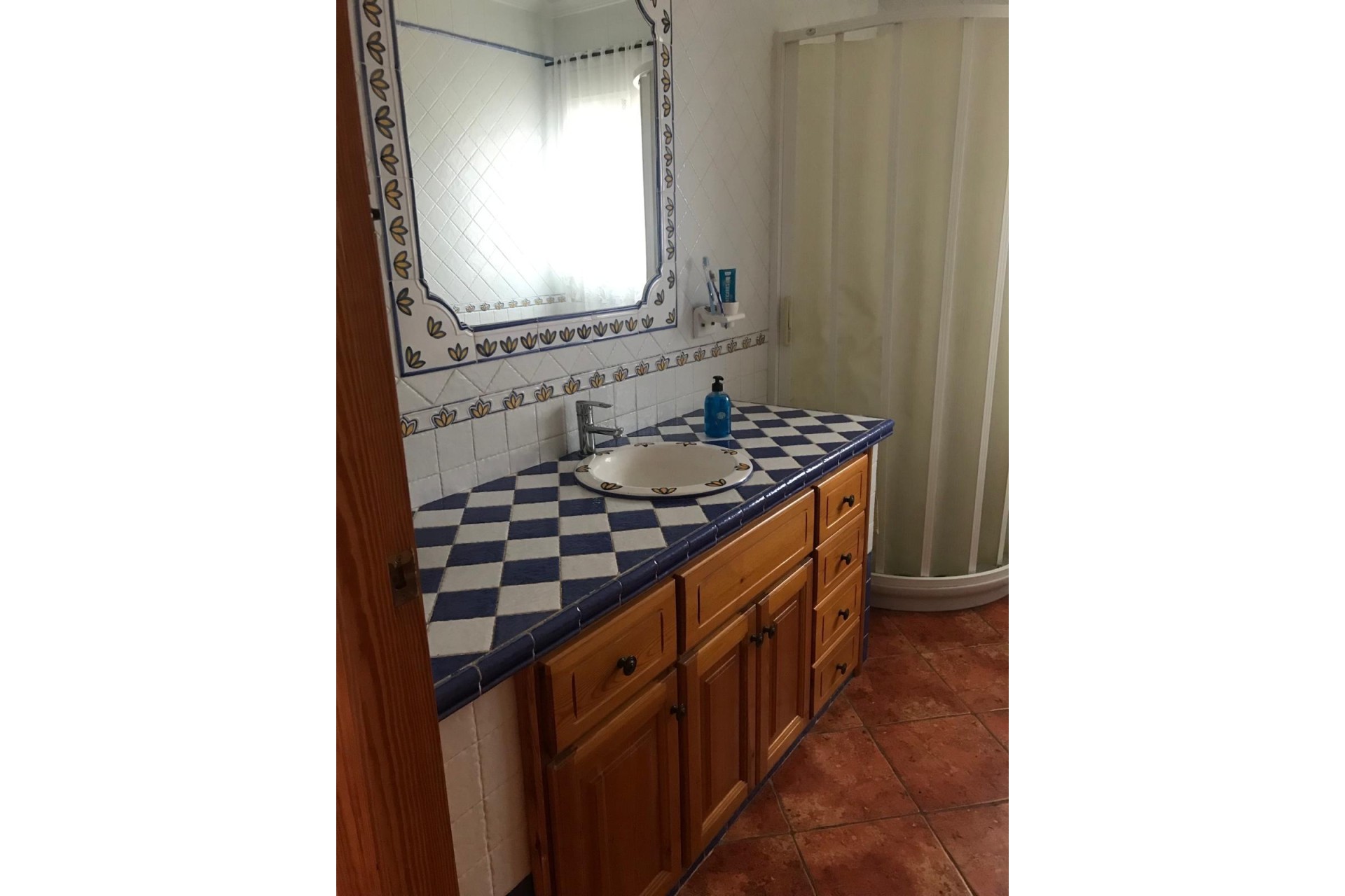 Herverkoop - Finca Landelijk pand -
Hondón de las Nieves