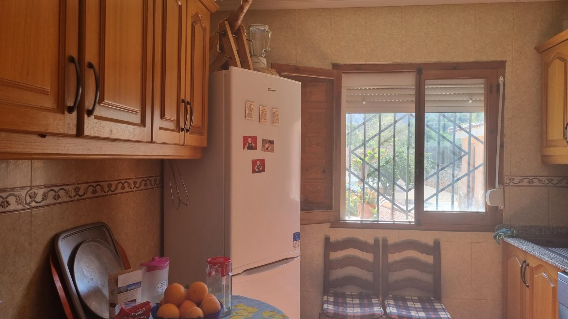 Herverkoop - Finca Landelijk pand -
Hondón de las Nieves