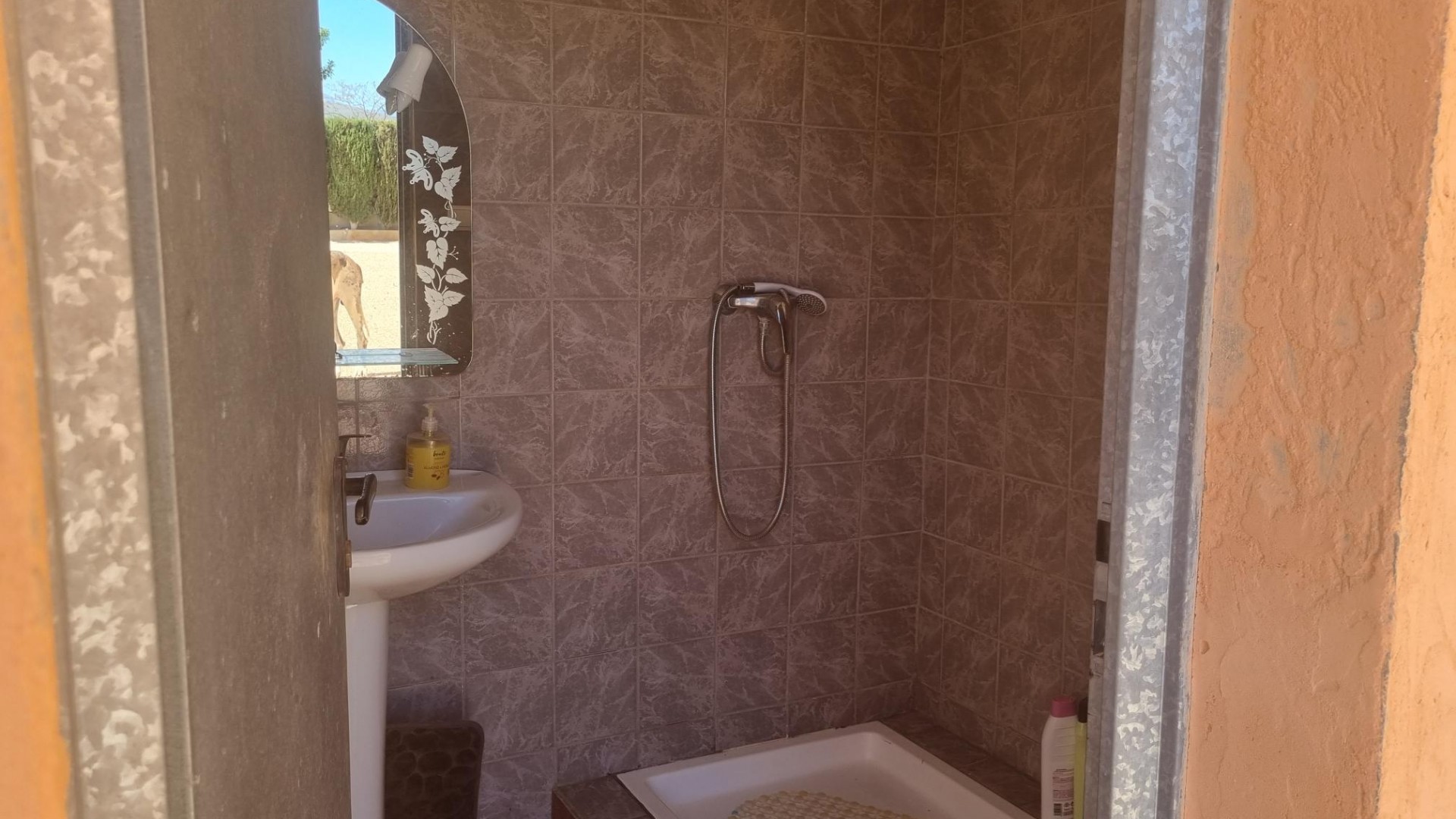 Herverkoop - Finca Landelijk pand -
Hondón de las Nieves