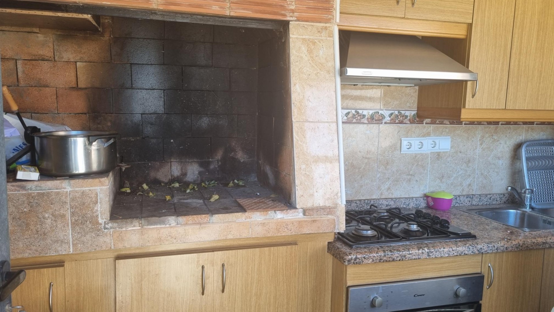 Herverkoop - Finca Landelijk pand -
Hondón de las Nieves