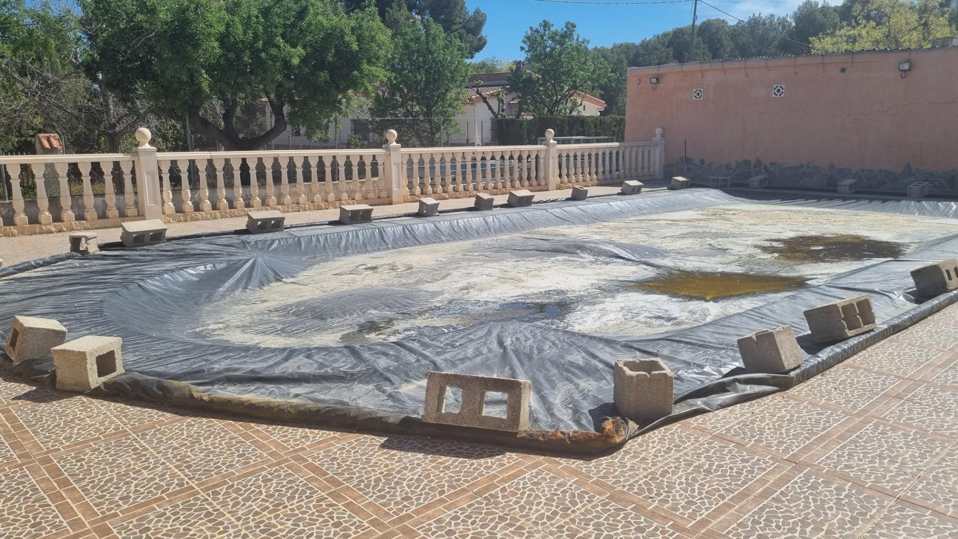 Herverkoop - Finca Landelijk pand -
Hondón de las Nieves