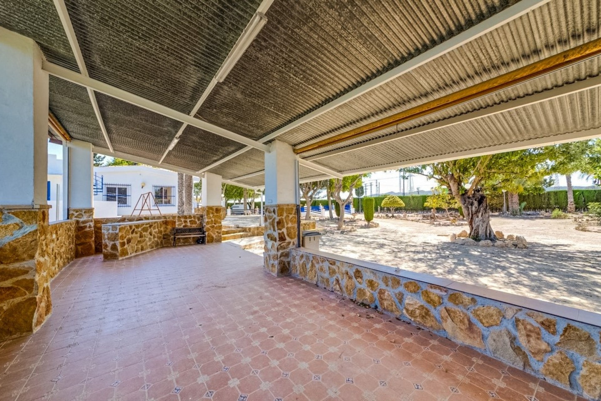 Herverkoop - Finca Landelijk pand -
Jacarilla