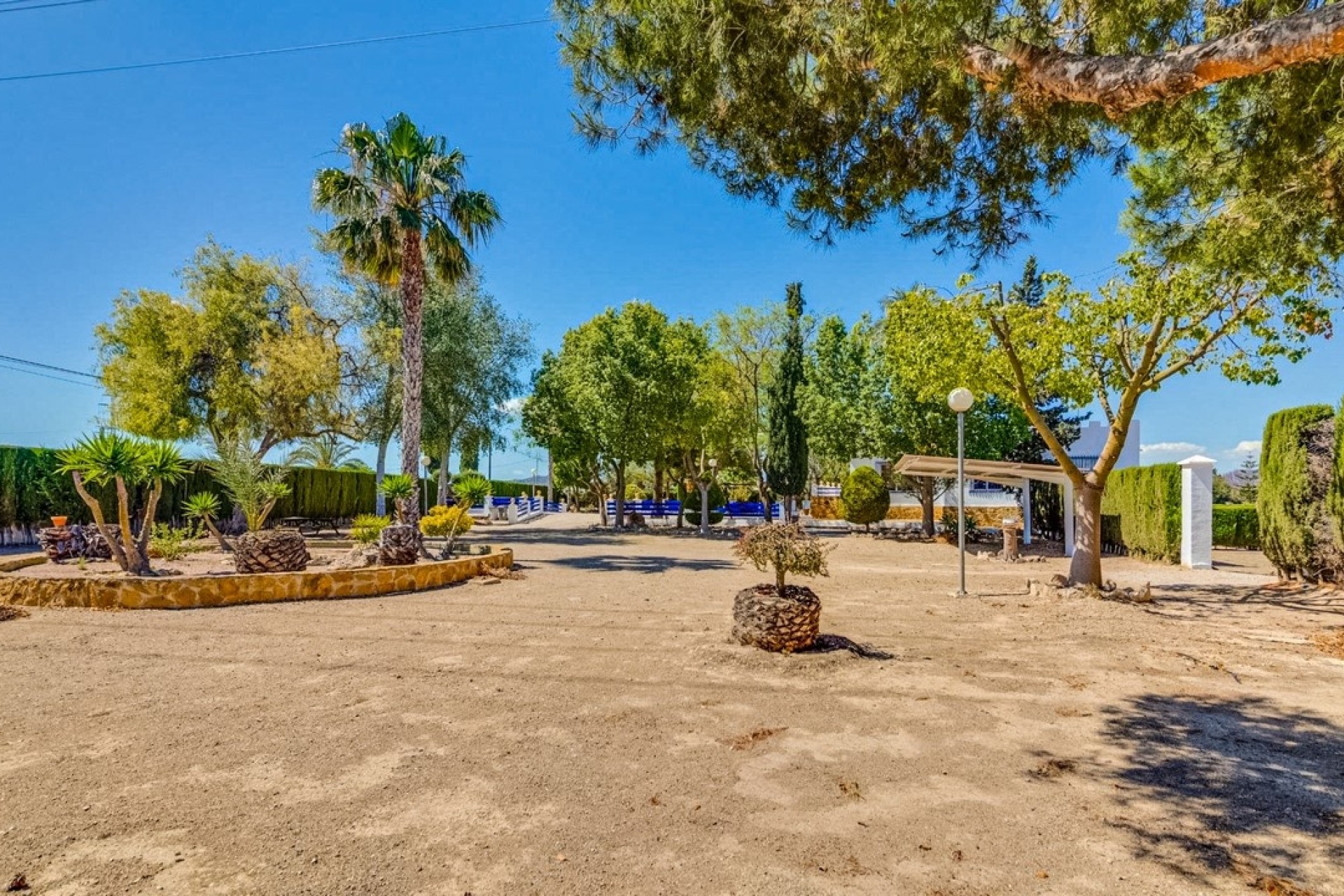 Herverkoop - Finca Landelijk pand -
Jacarilla