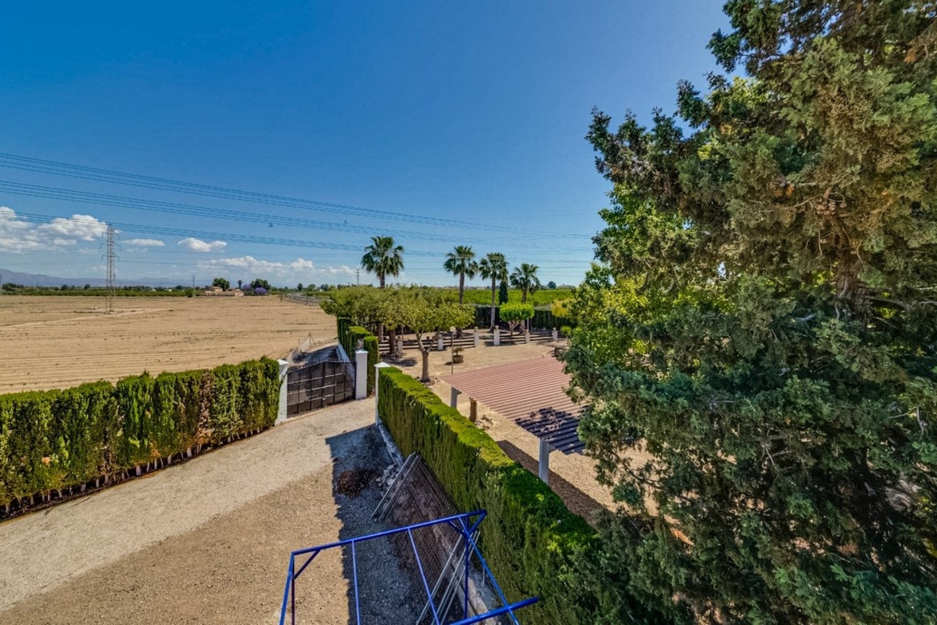 Herverkoop - Finca Landelijk pand -
Jacarilla