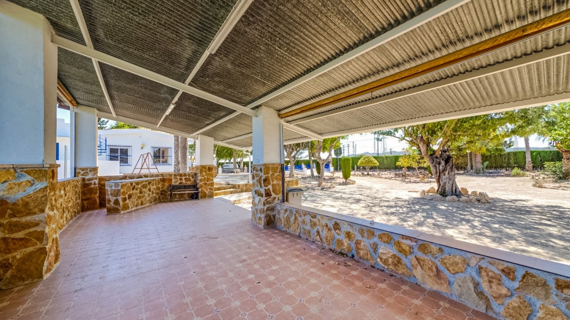 Herverkoop - Finca Landelijk pand -
Jacarilla