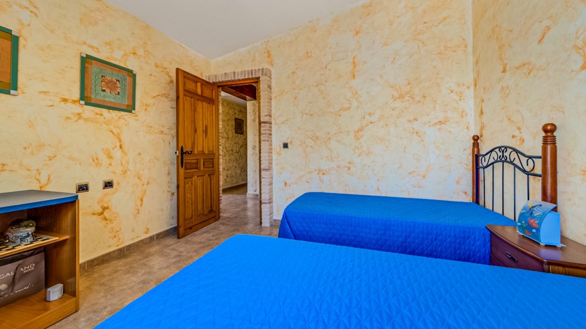 Herverkoop - Finca Landelijk pand -
Jacarilla