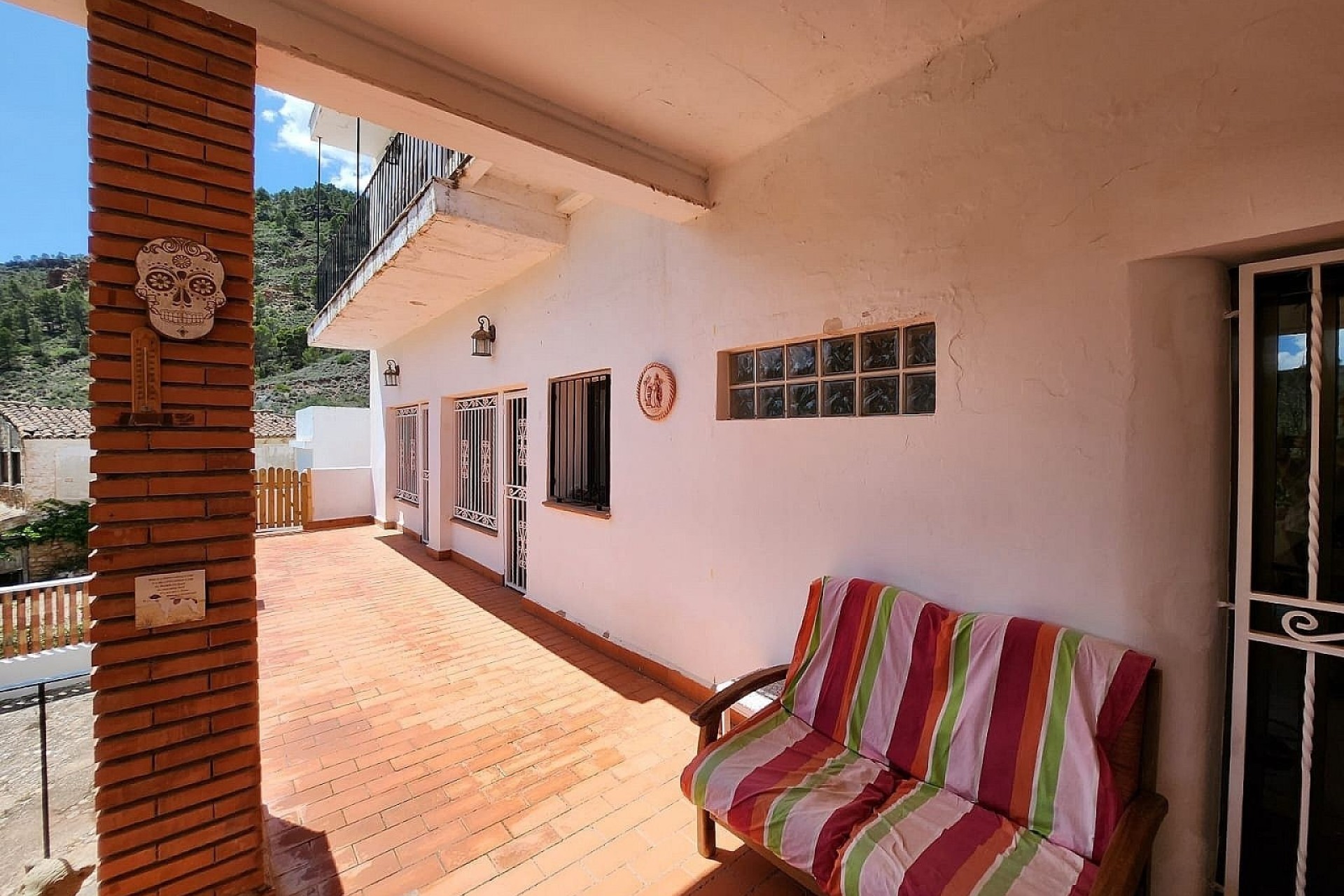 Herverkoop - Finca Landelijk pand -
Jalance
