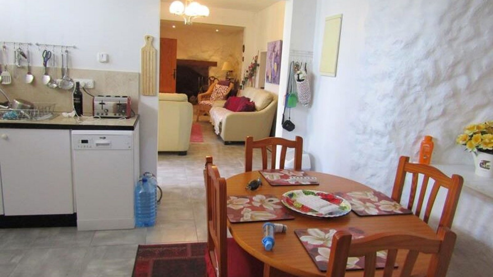 Herverkoop - Finca Landelijk pand -
La Romana