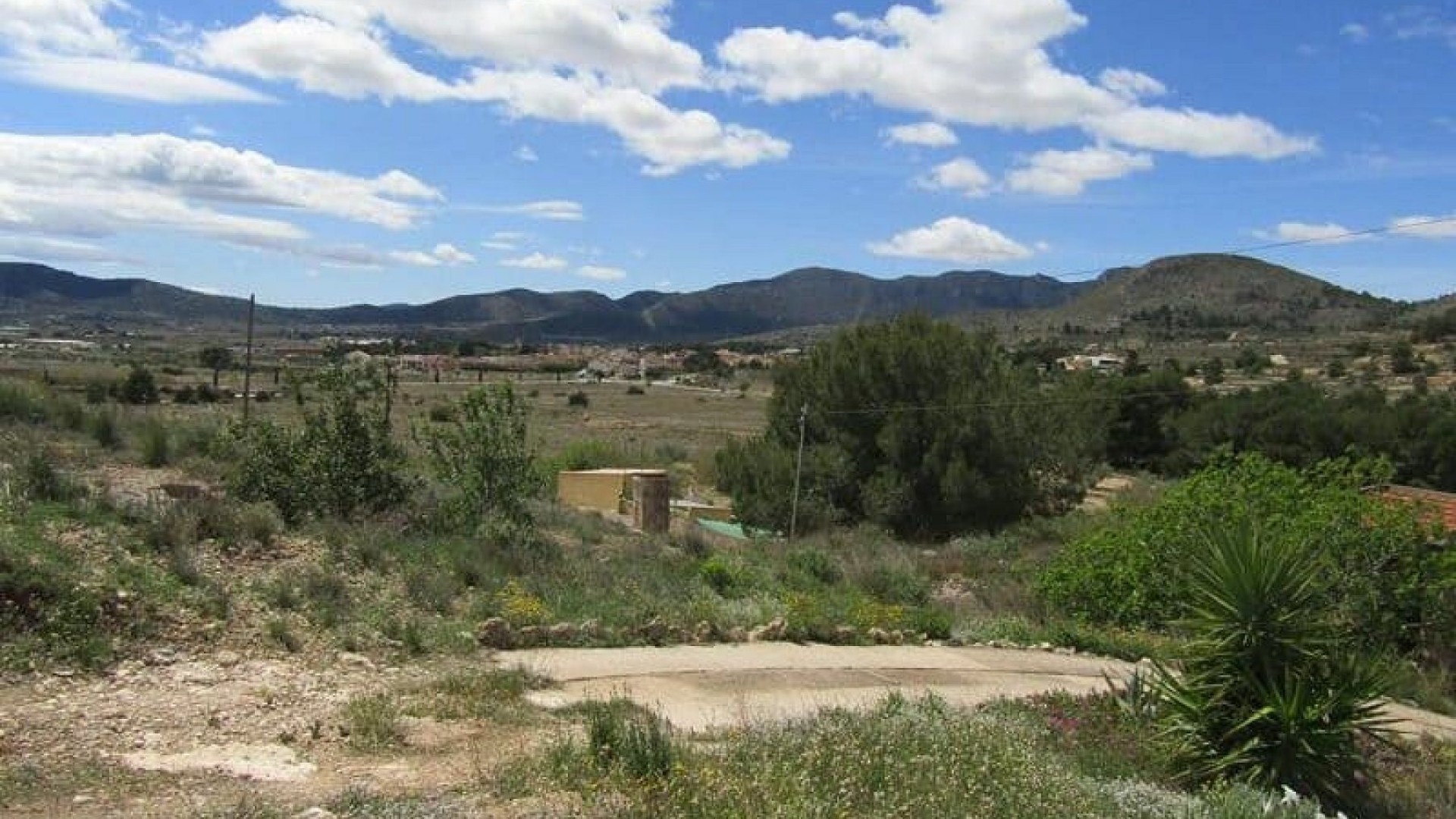 Herverkoop - Finca Landelijk pand -
La Romana