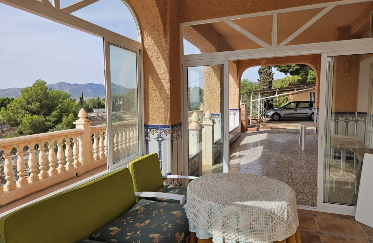 Herverkoop - Finca Landelijk pand -
La Romana