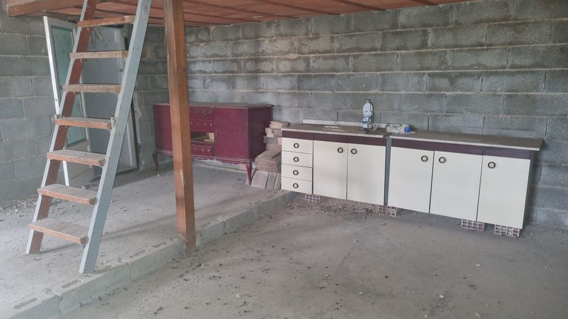 Herverkoop - Finca Landelijk pand -
La Romana