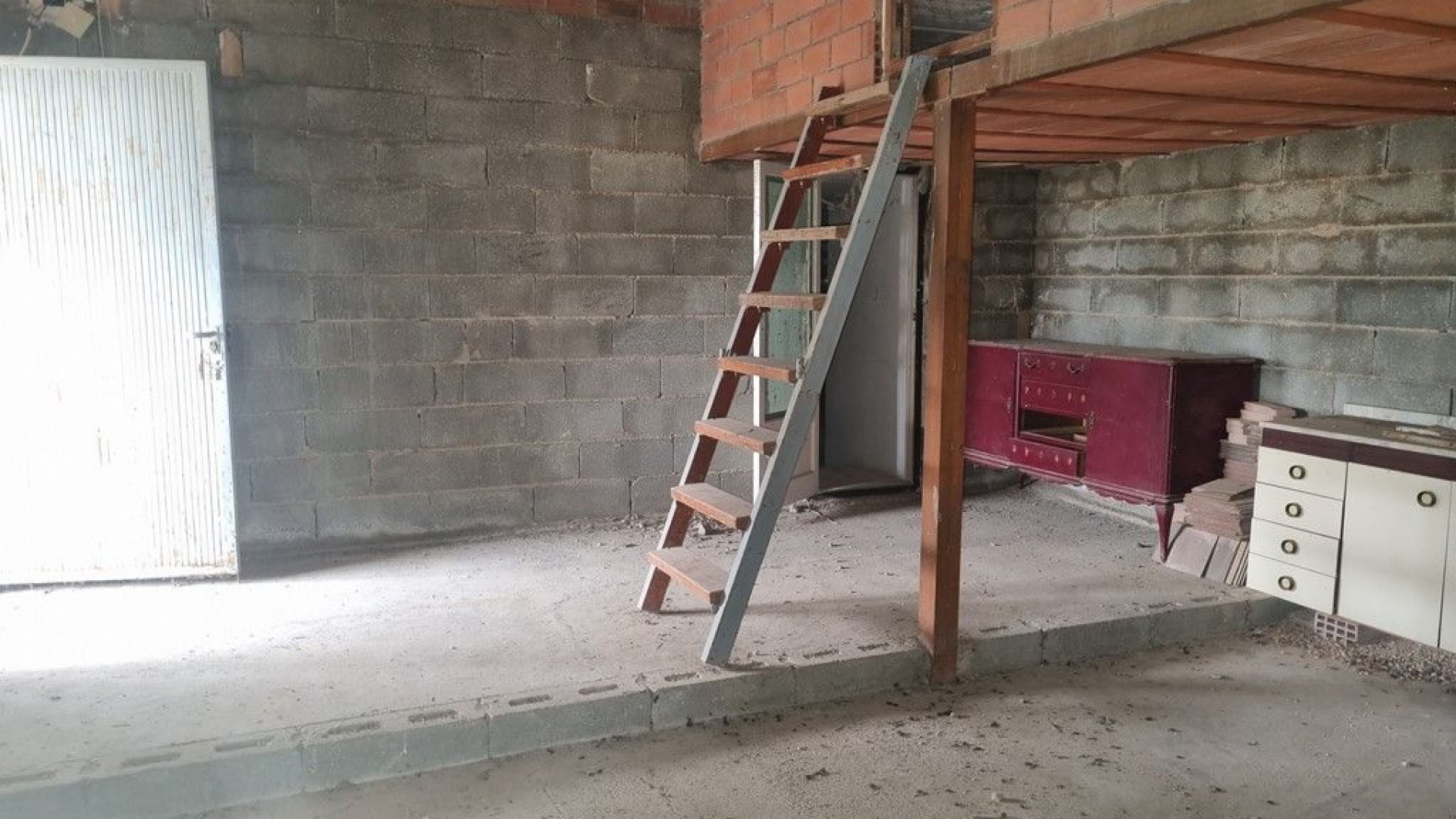 Herverkoop - Finca Landelijk pand -
La Romana