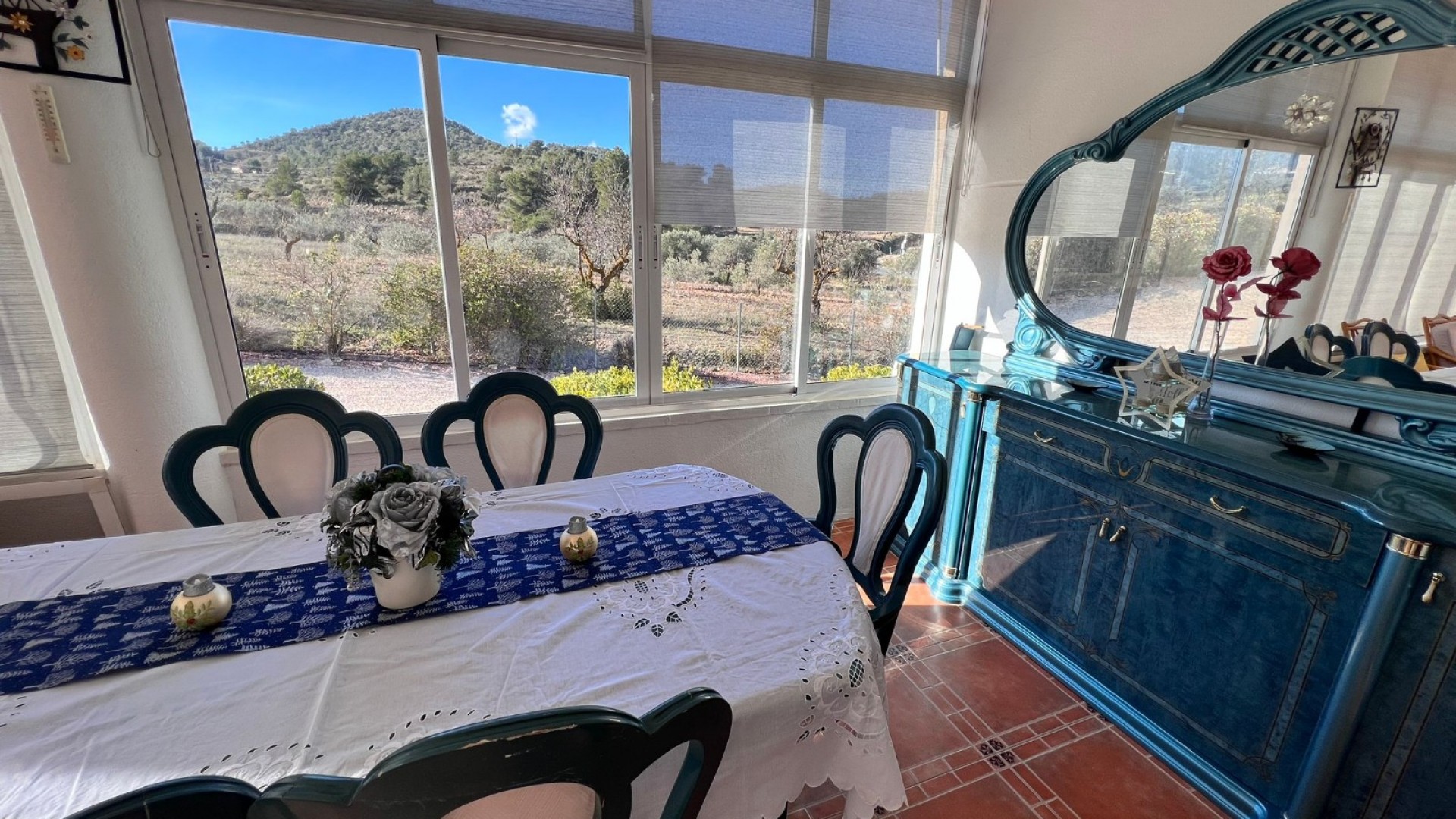 Herverkoop - Finca Landelijk pand -
La Zarza