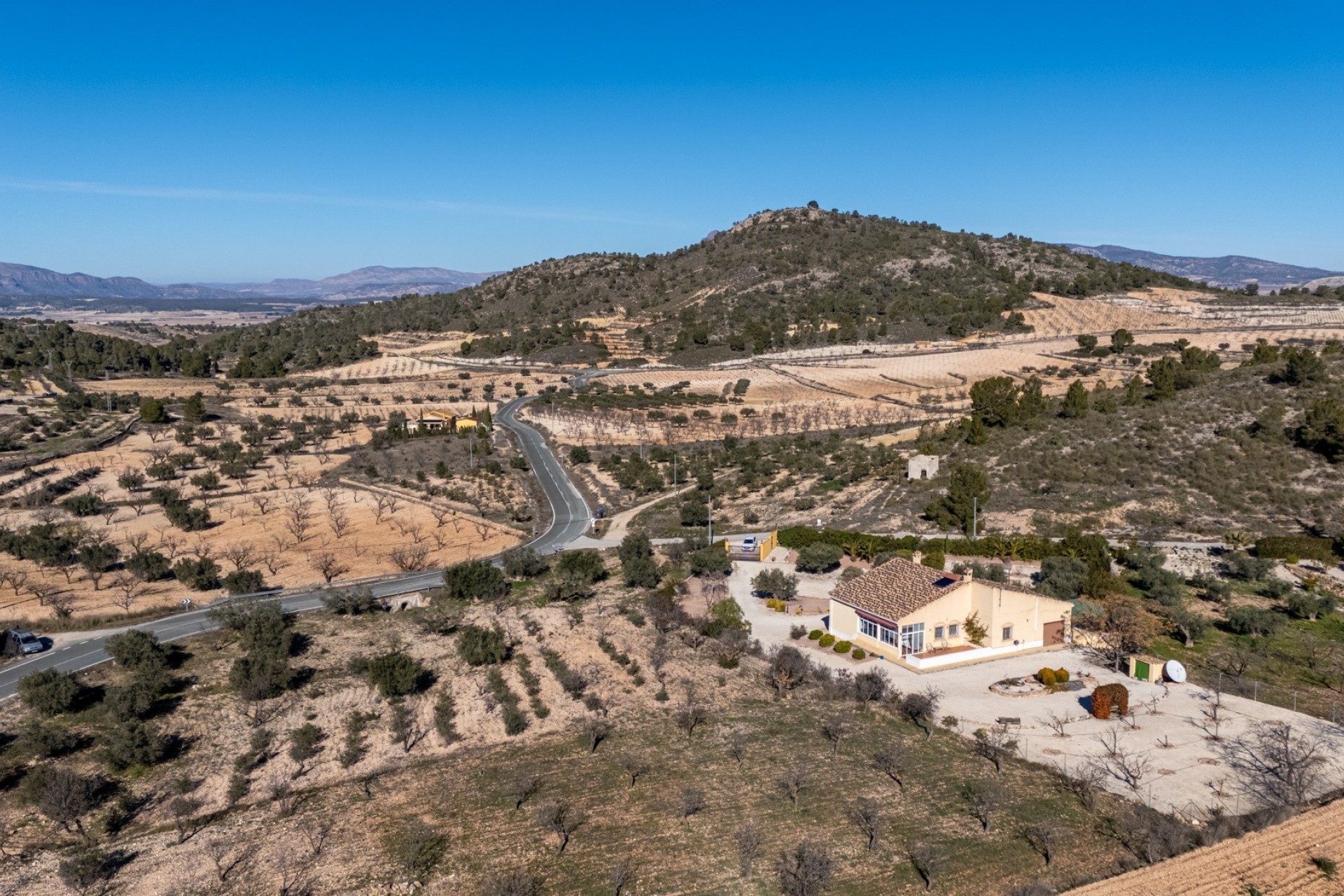 Herverkoop - Finca Landelijk pand -
La Zarza