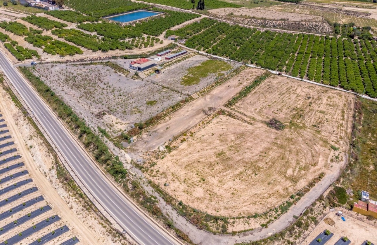 Herverkoop - Finca Landelijk pand -
Los Montesinos - LOS MONTESINOS