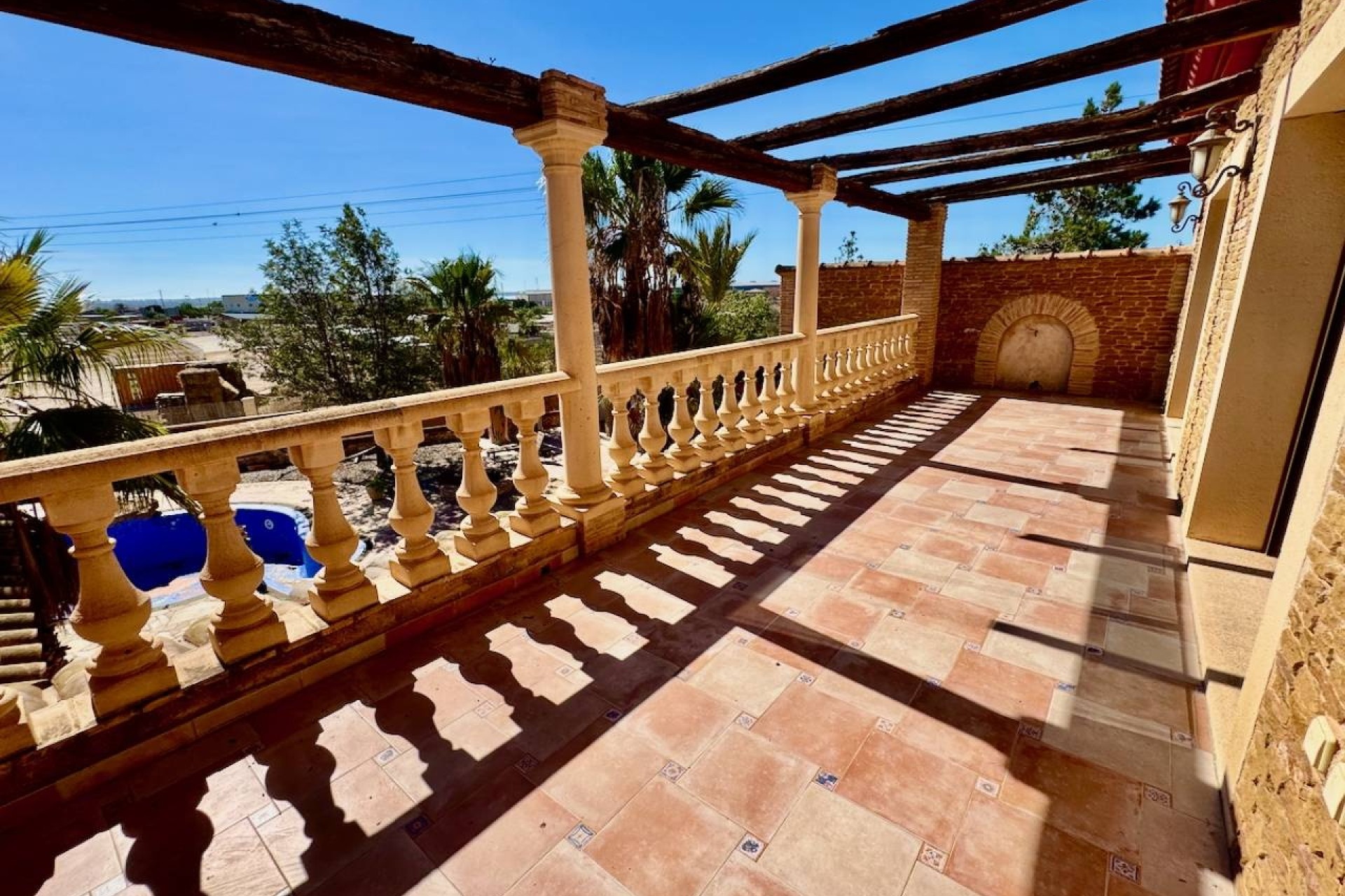 Herverkoop - Finca Landelijk pand -
Los Montesinos