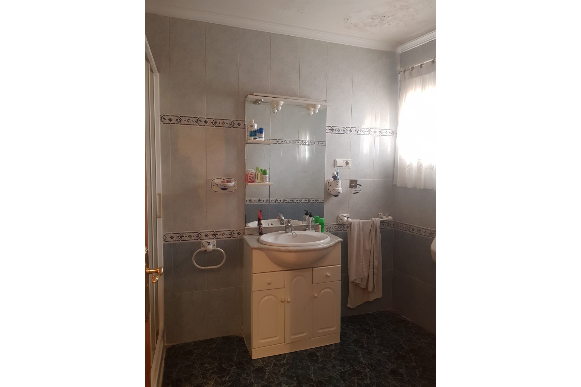 Herverkoop - Finca Landelijk pand -
Monóvar