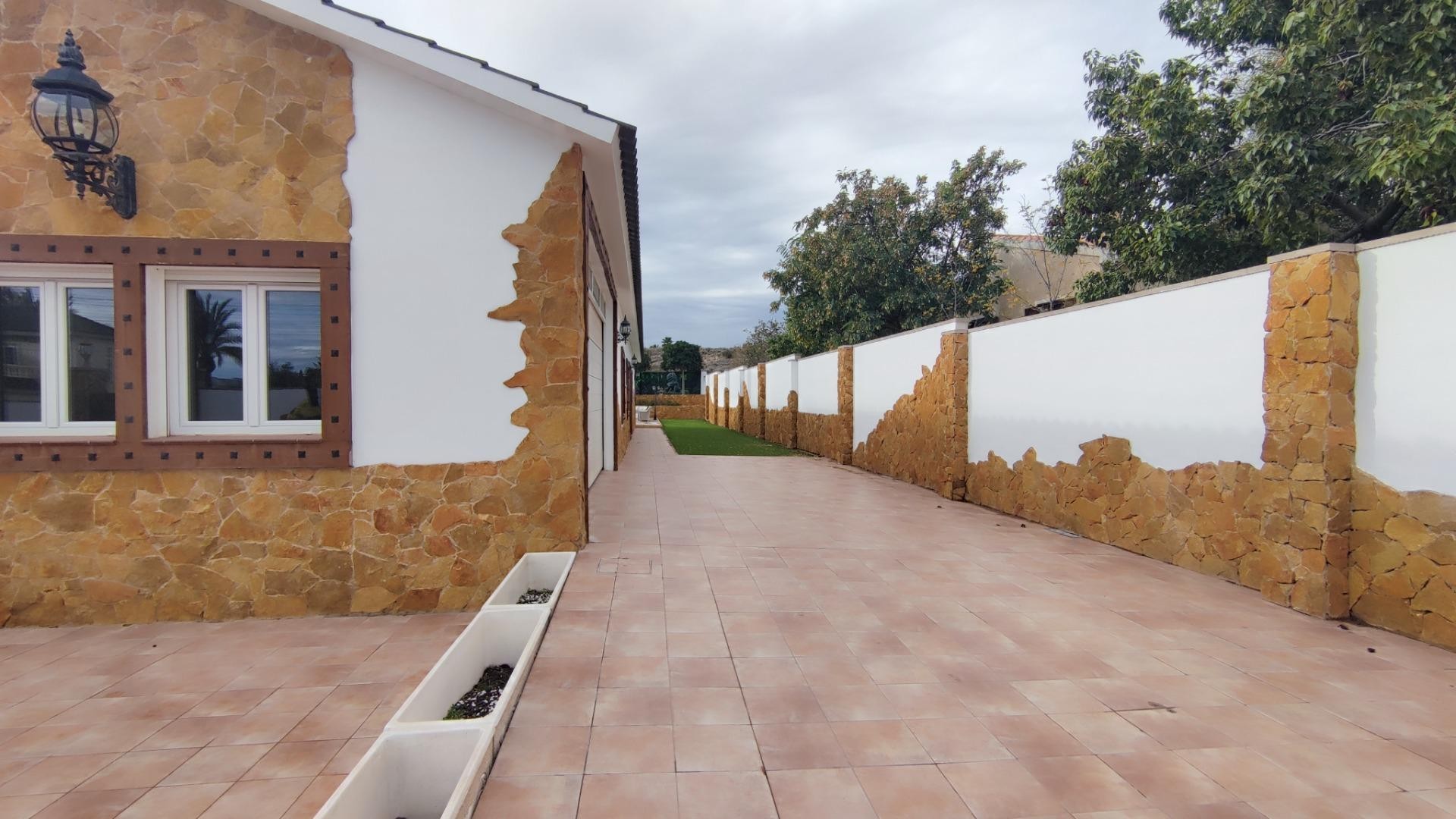 Herverkoop - Finca Landelijk pand -
Mutxamel - MUTXAMIEL