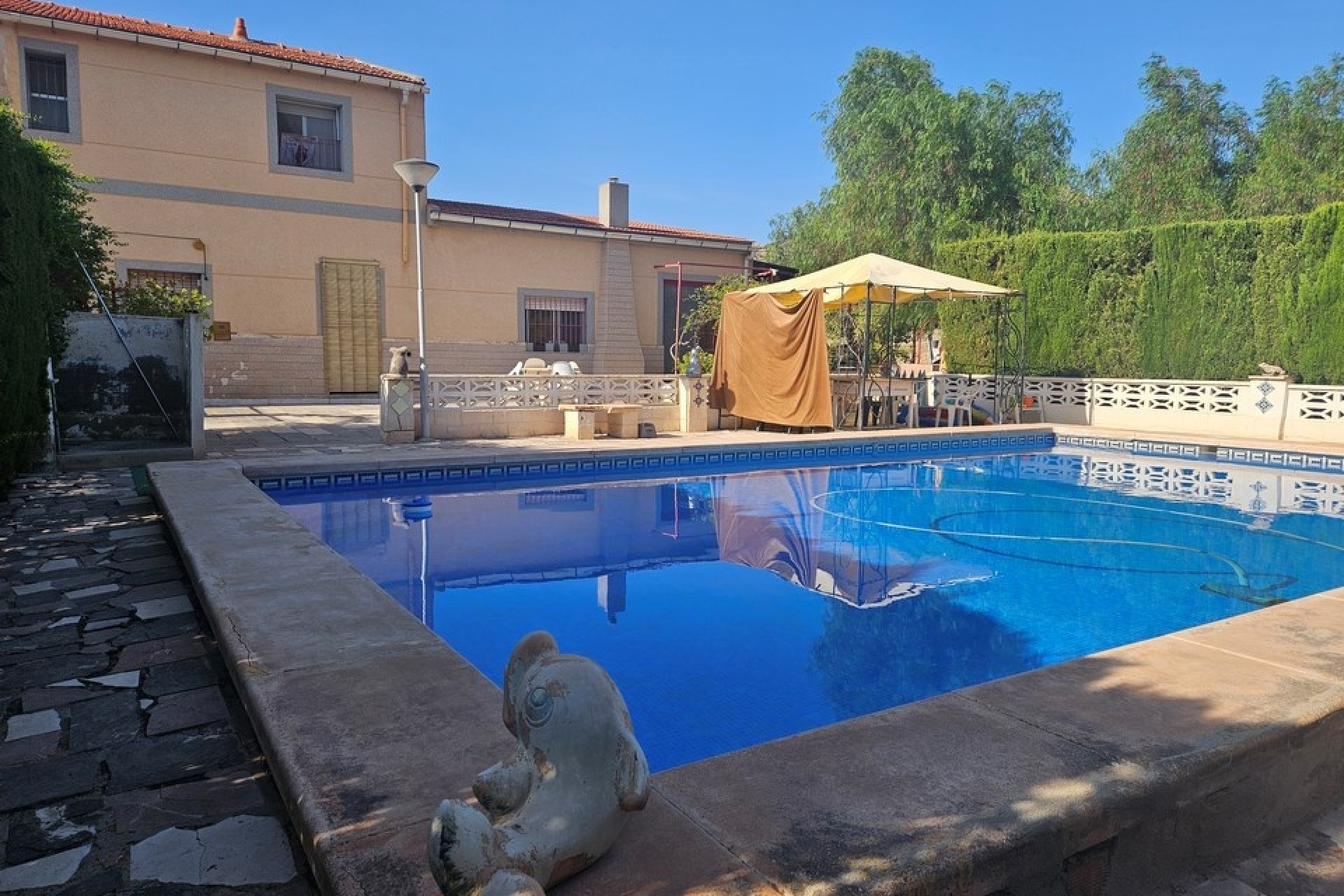 Herverkoop - Finca Landelijk pand -
Novelda