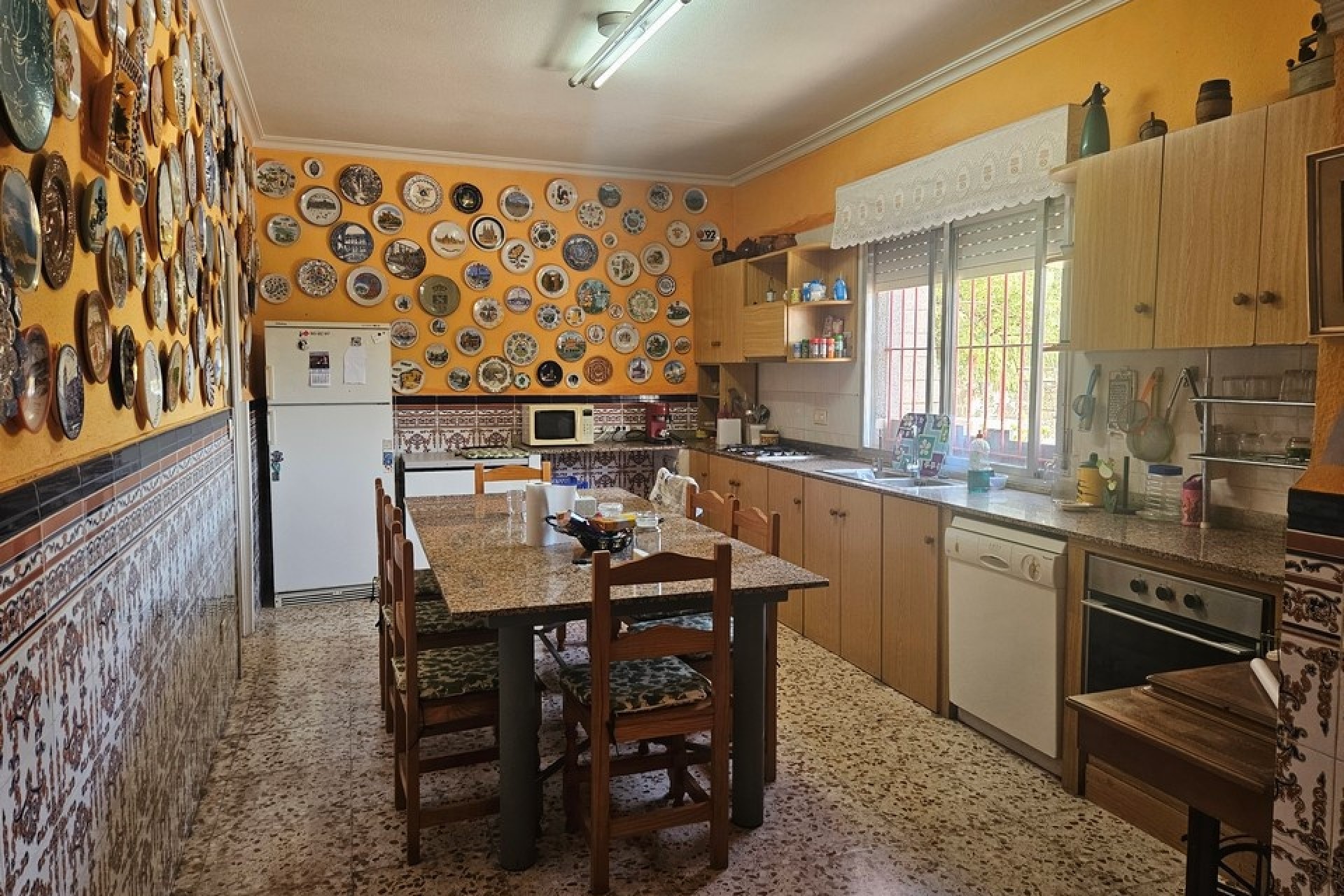 Herverkoop - Finca Landelijk pand -
Novelda