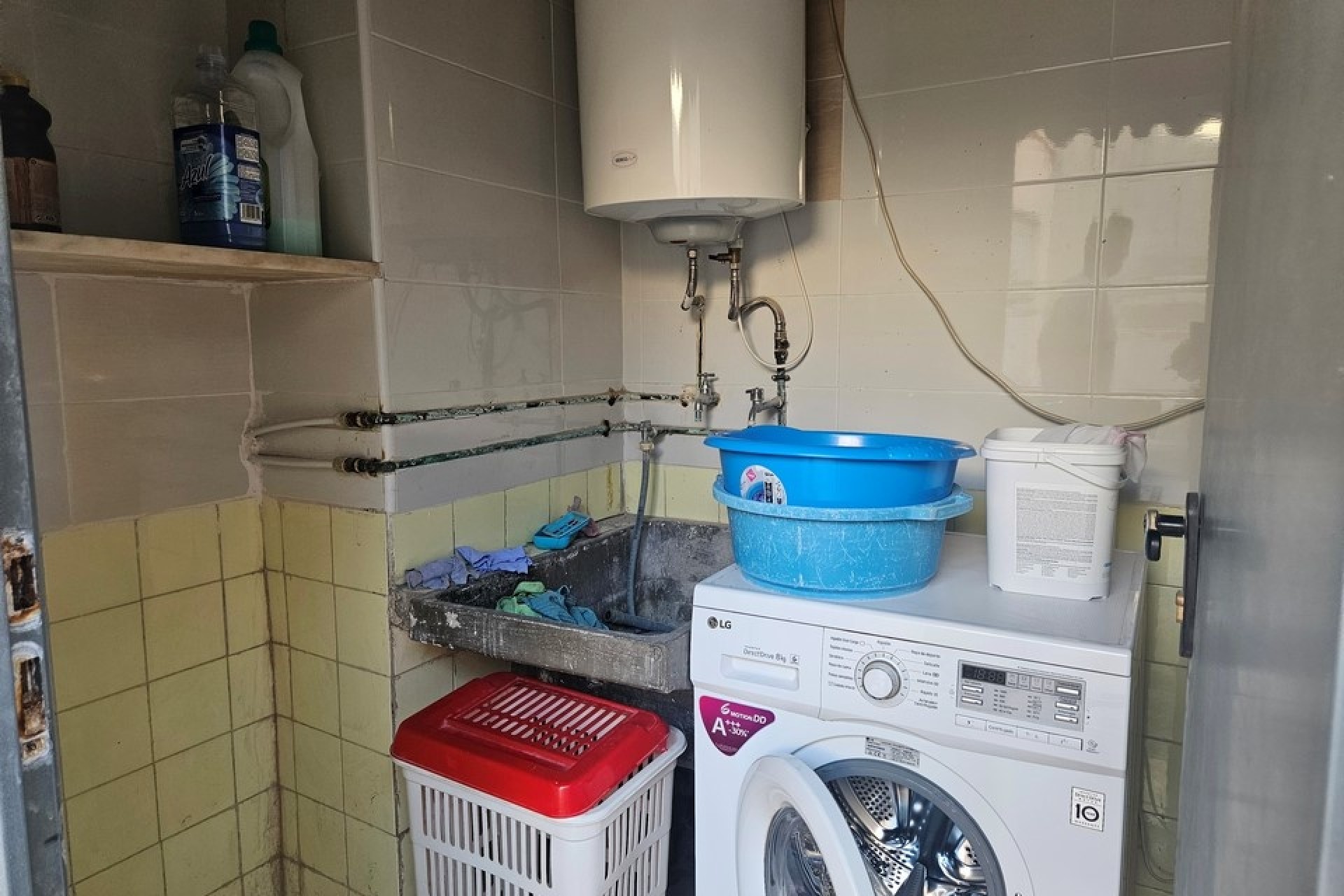 Herverkoop - Finca Landelijk pand -
Novelda