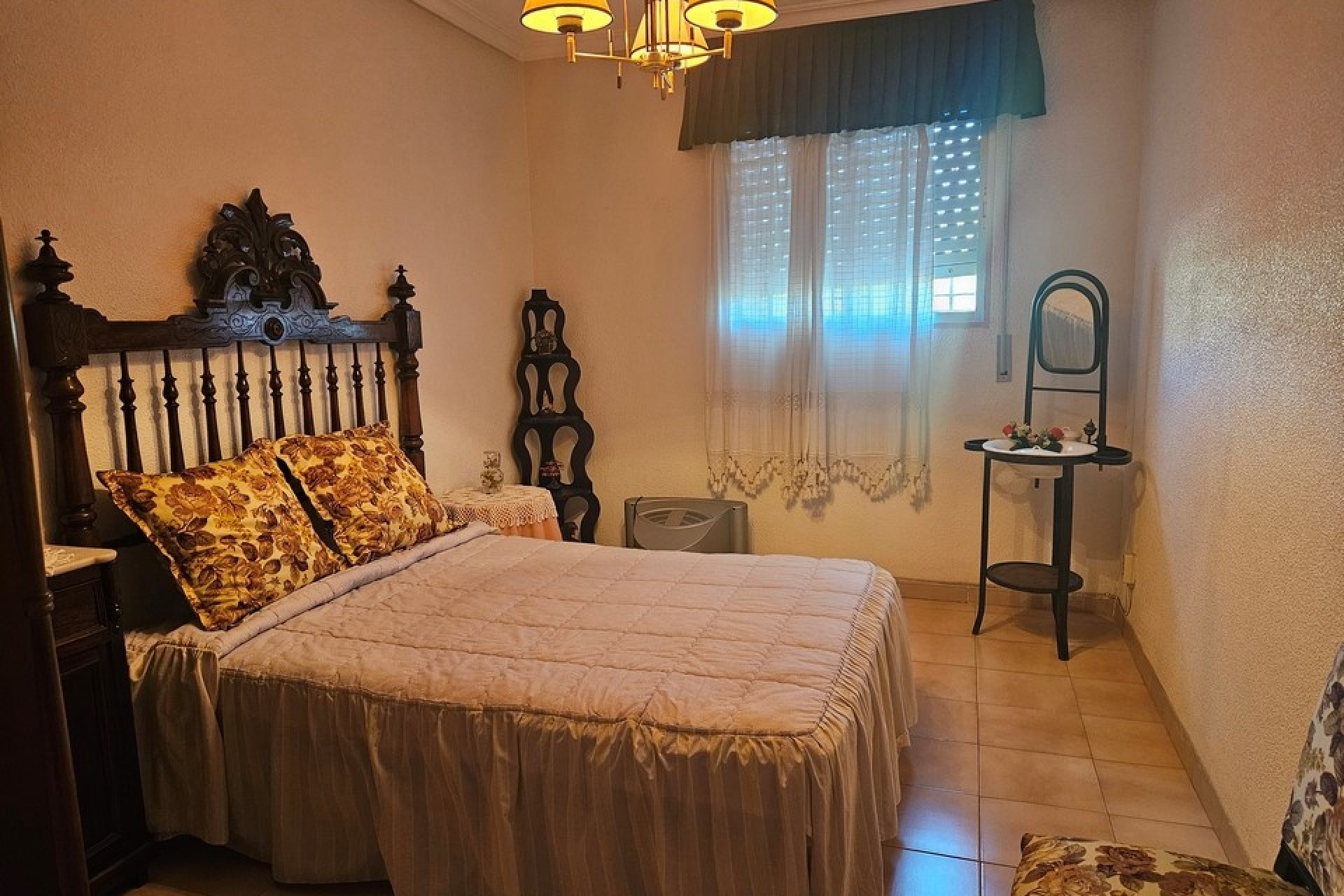 Herverkoop - Finca Landelijk pand -
Novelda