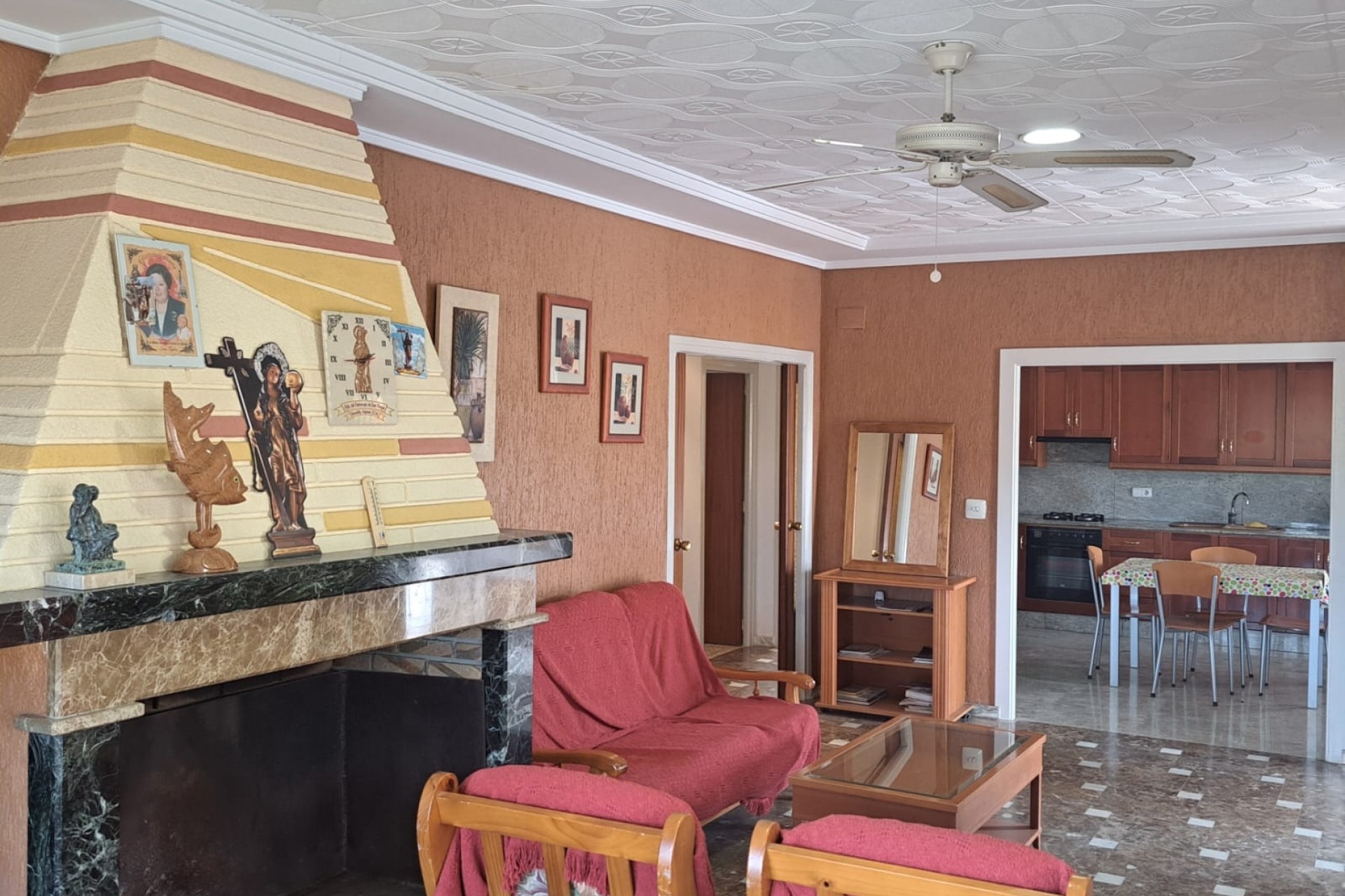 Herverkoop - Finca Landelijk pand -
Novelda