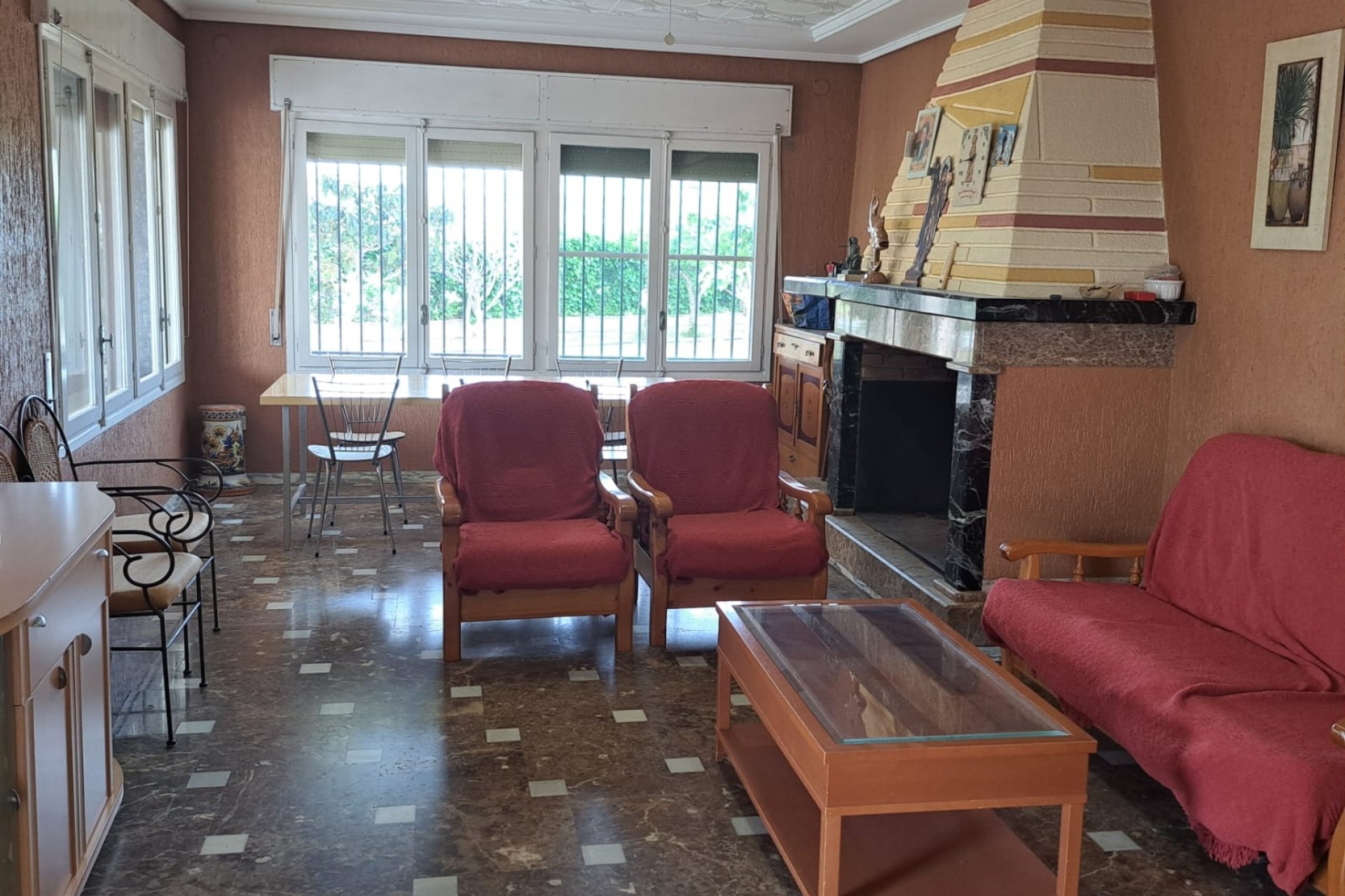 Herverkoop - Finca Landelijk pand -
Novelda