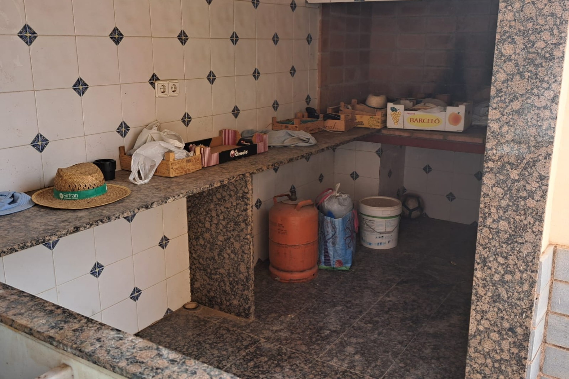 Herverkoop - Finca Landelijk pand -
Novelda