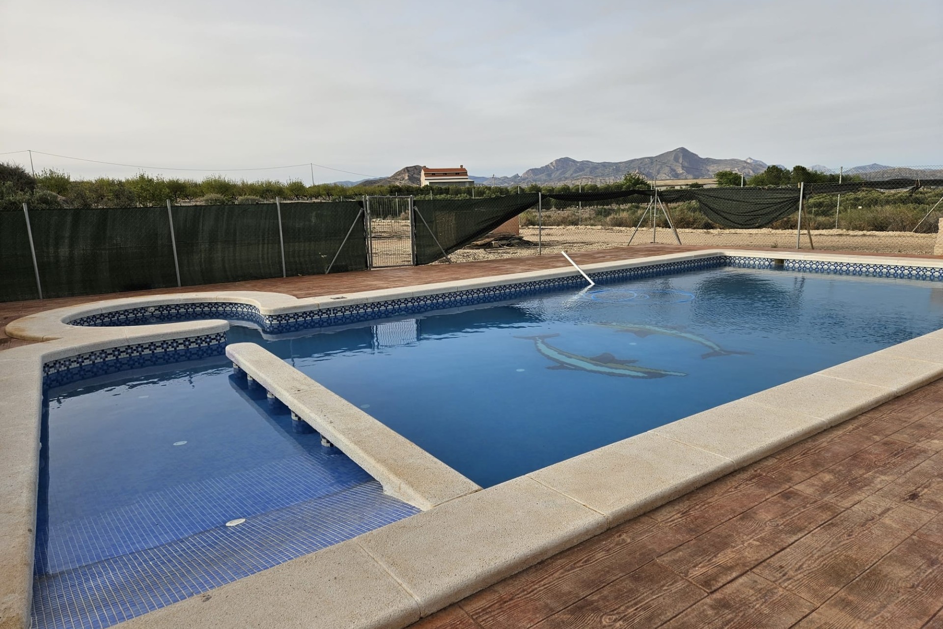 Herverkoop - Finca Landelijk pand -
Novelda