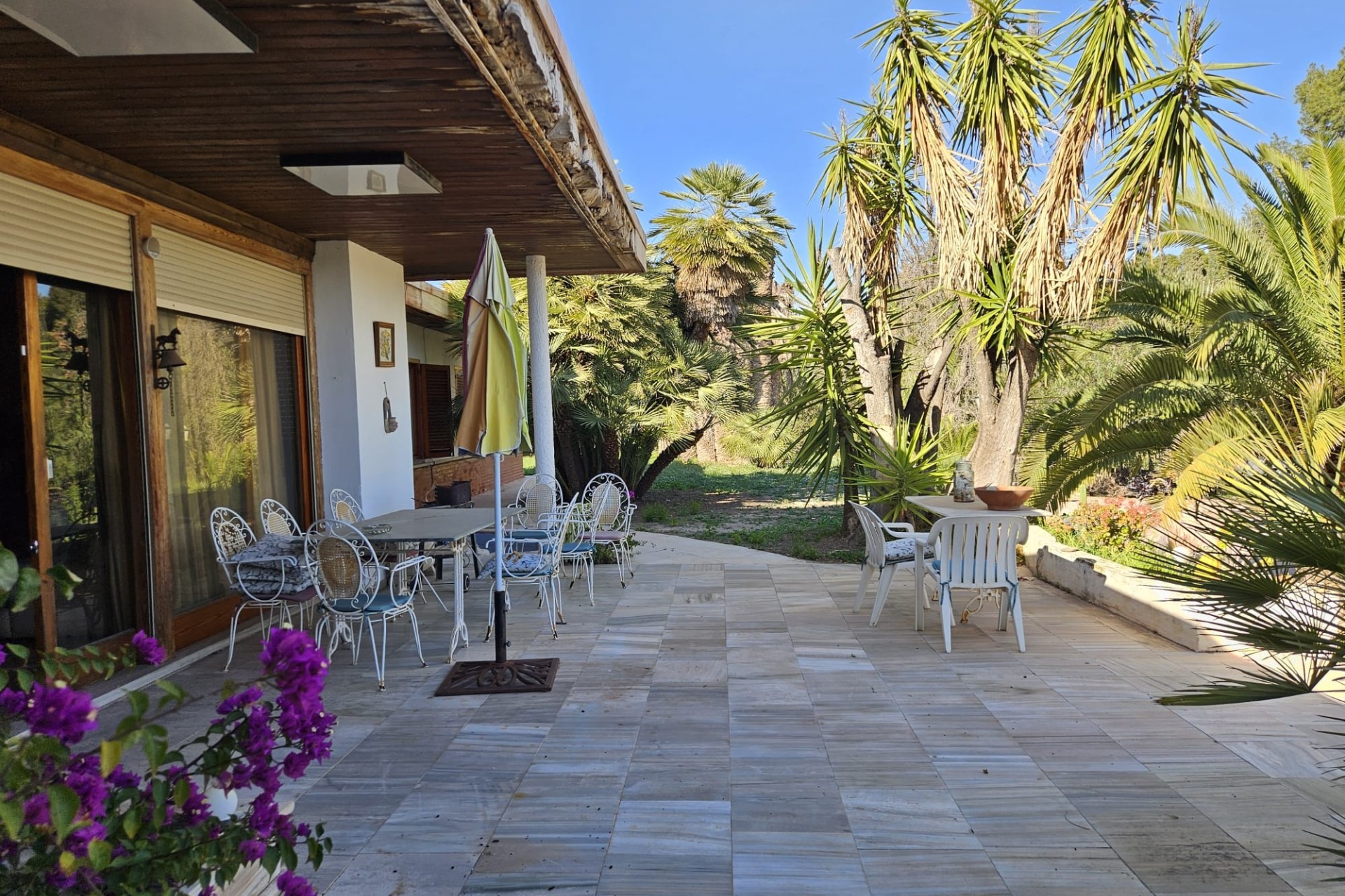 Herverkoop - Finca Landelijk pand -
Novelda