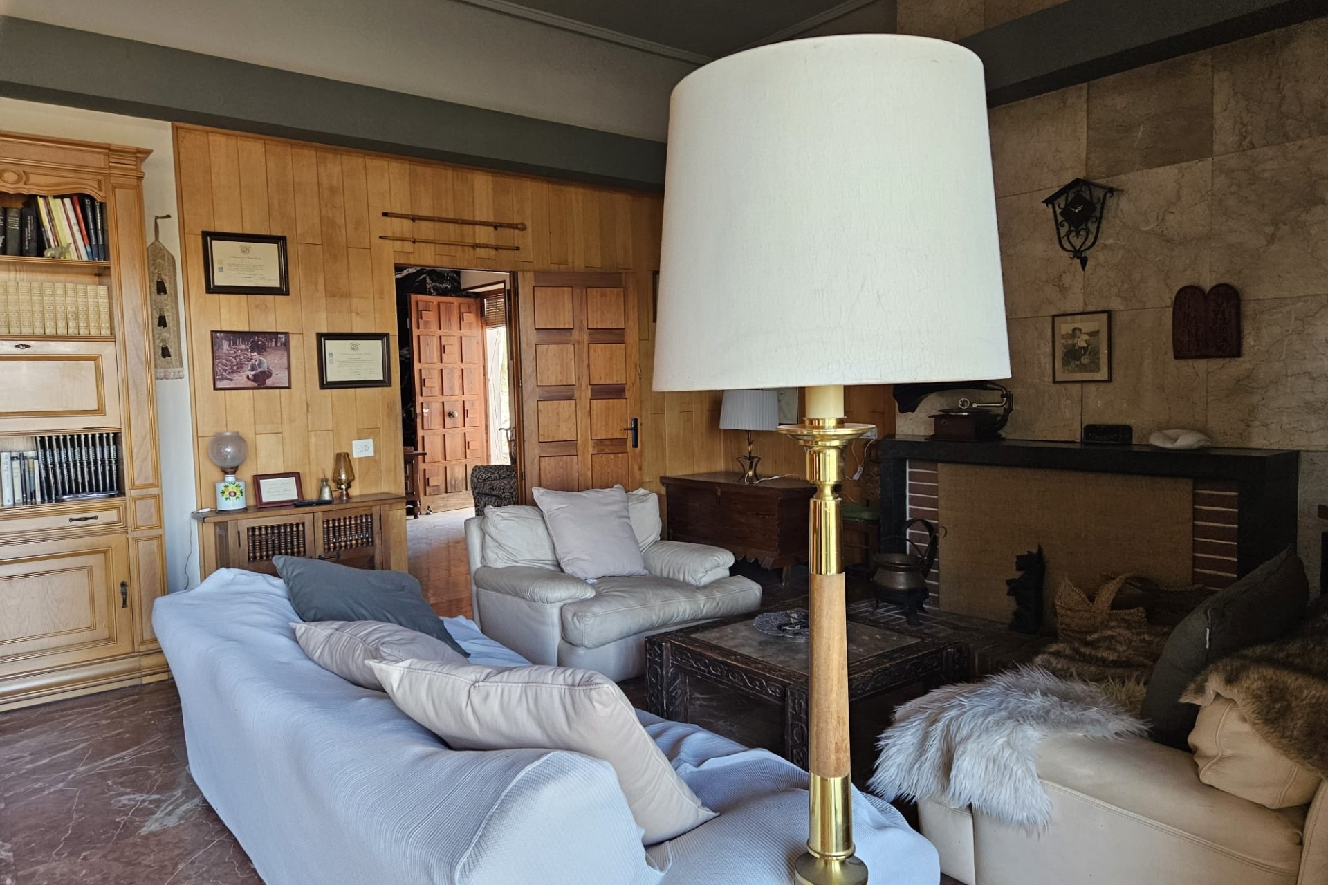 Herverkoop - Finca Landelijk pand -
Novelda