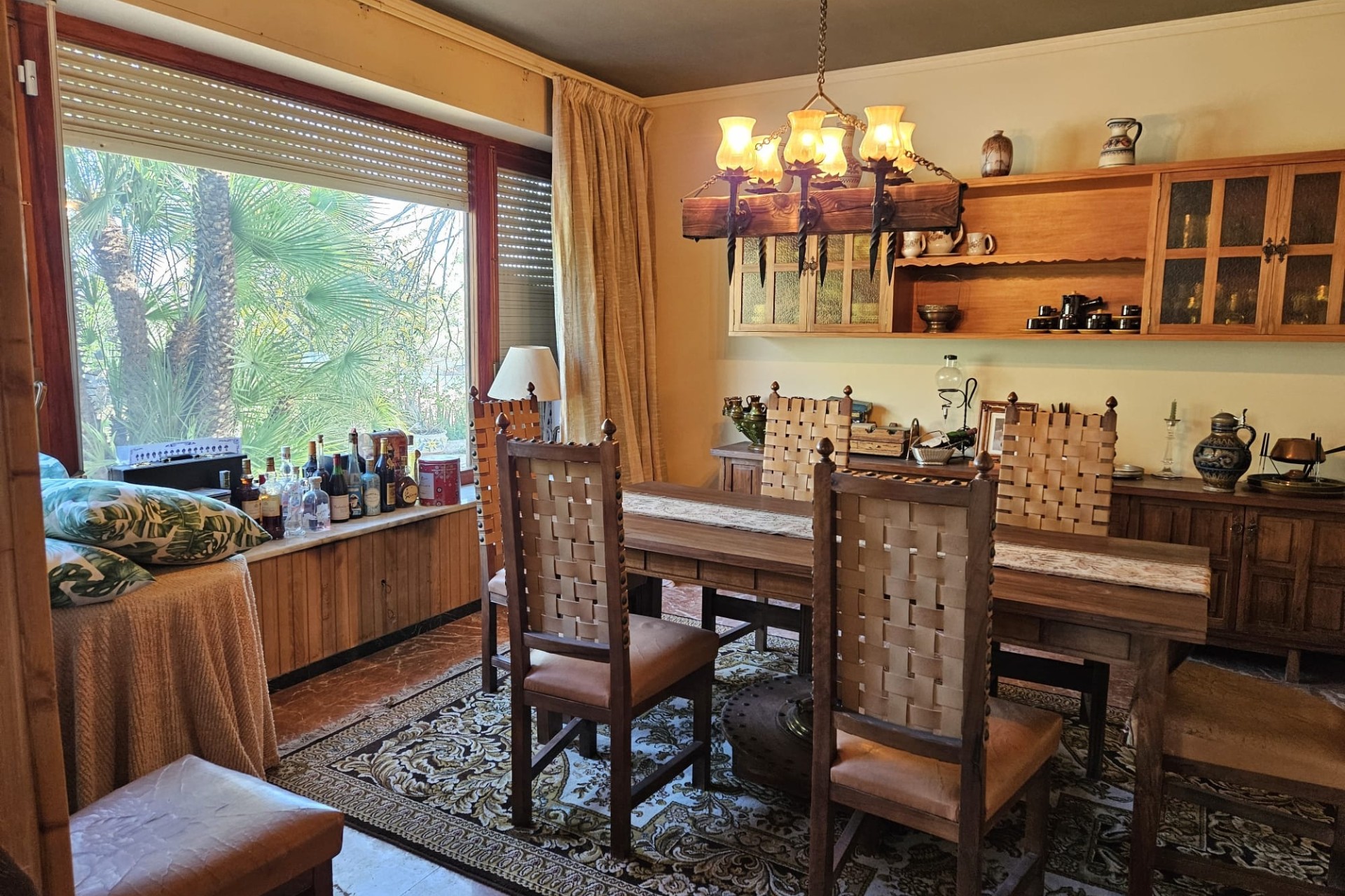 Herverkoop - Finca Landelijk pand -
Novelda