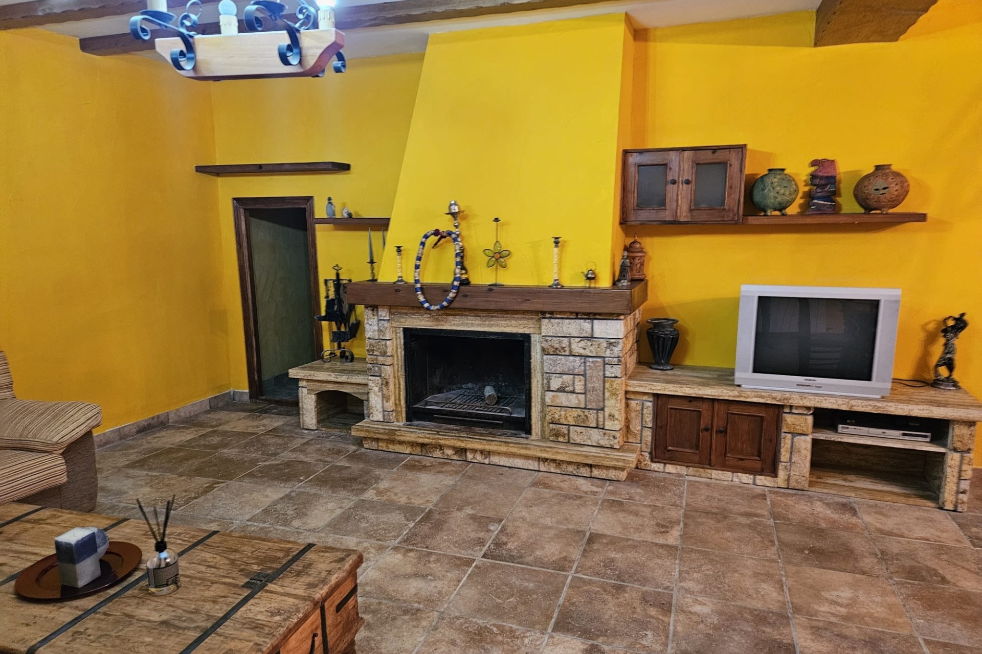 Herverkoop - Finca Landelijk pand -
Novelda