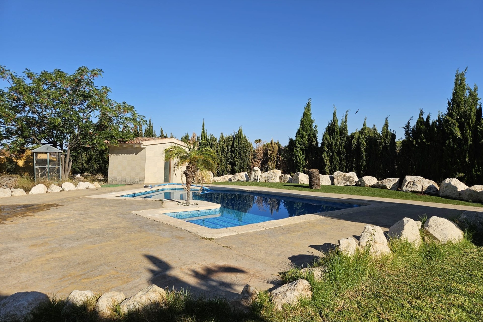 Herverkoop - Finca Landelijk pand -
Novelda