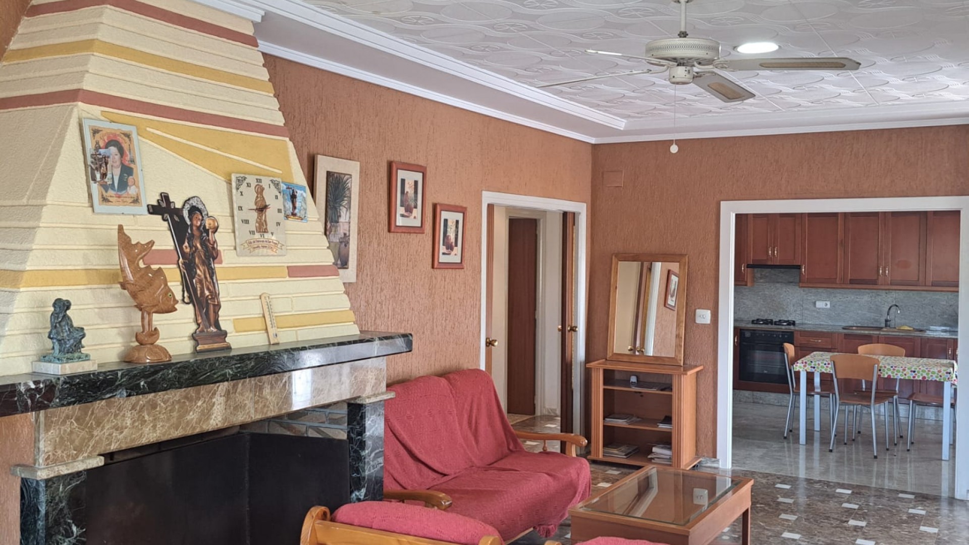 Herverkoop - Finca Landelijk pand -
Novelda