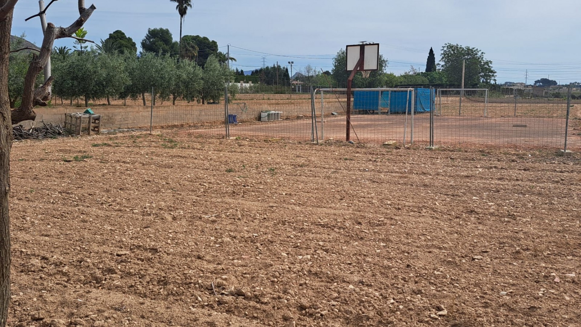 Herverkoop - Finca Landelijk pand -
Novelda