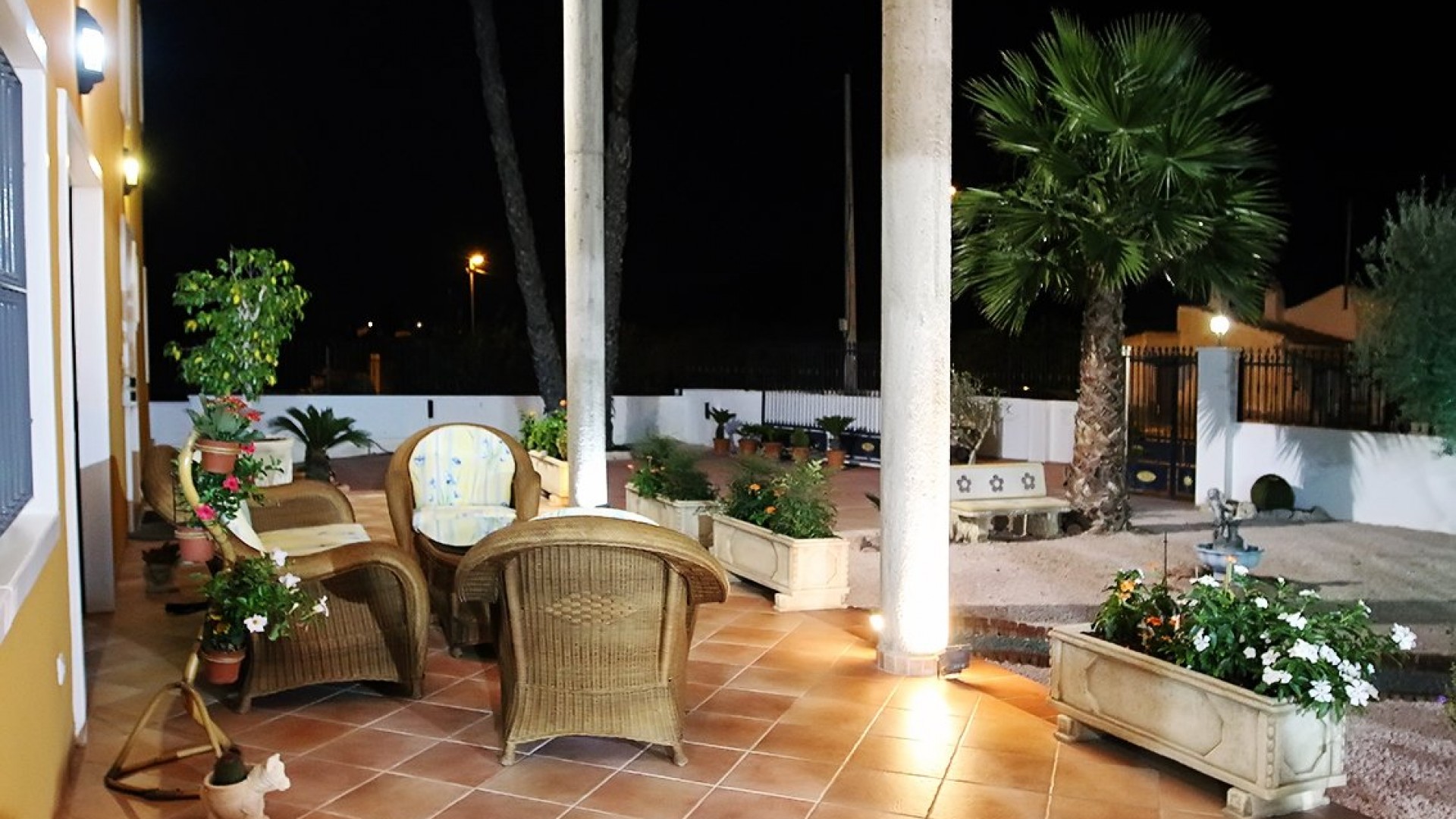 Herverkoop - Finca Landelijk pand -
Orihuela - Correntías Medias