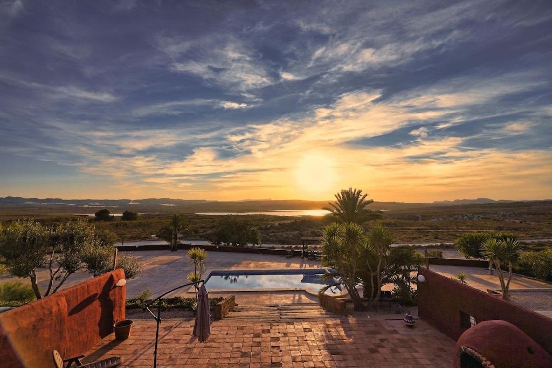 Herverkoop - Finca Landelijk pand -
Orihuela - Torremendo