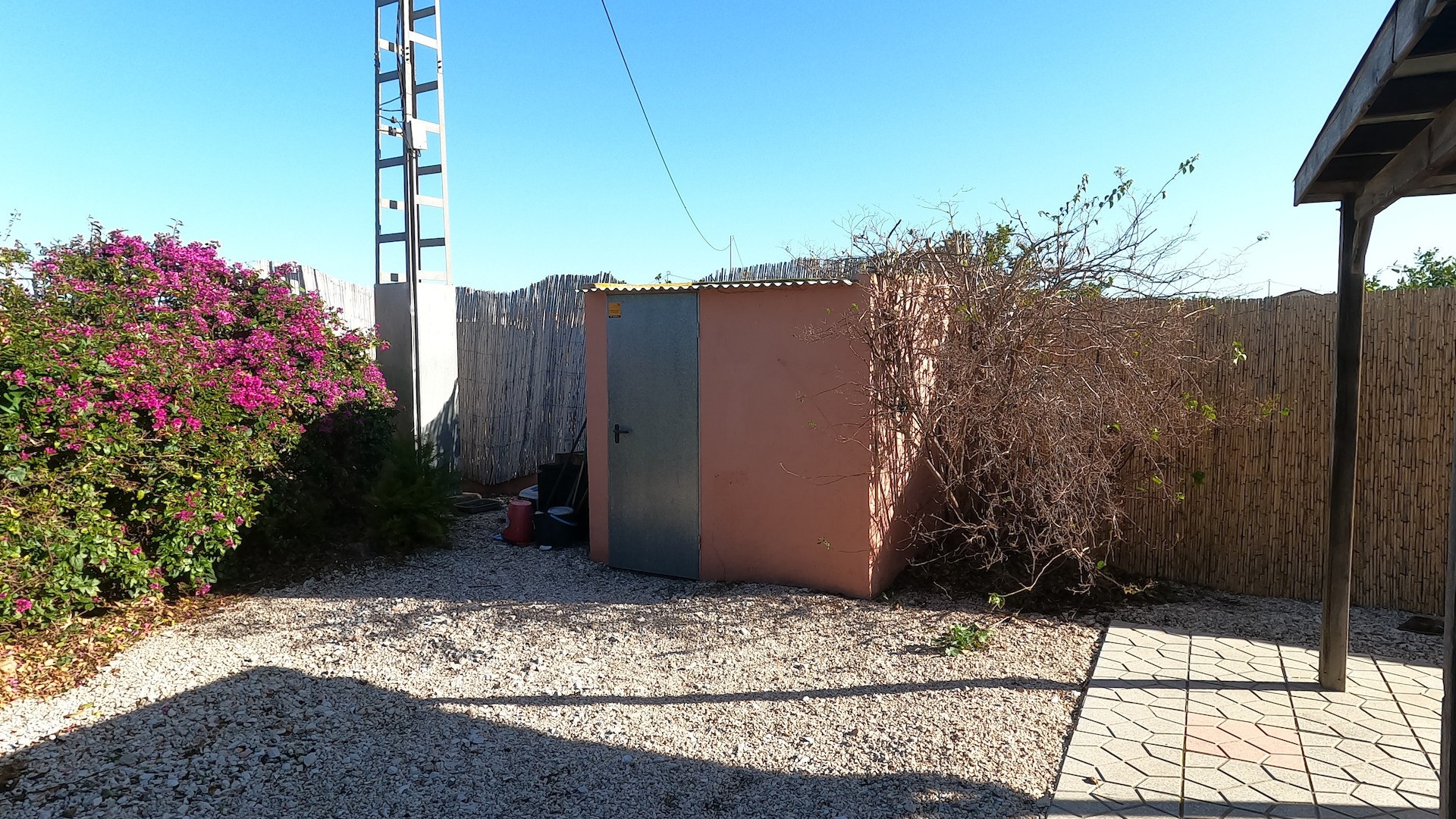 Herverkoop - Finca Landelijk pand -
Orihuela