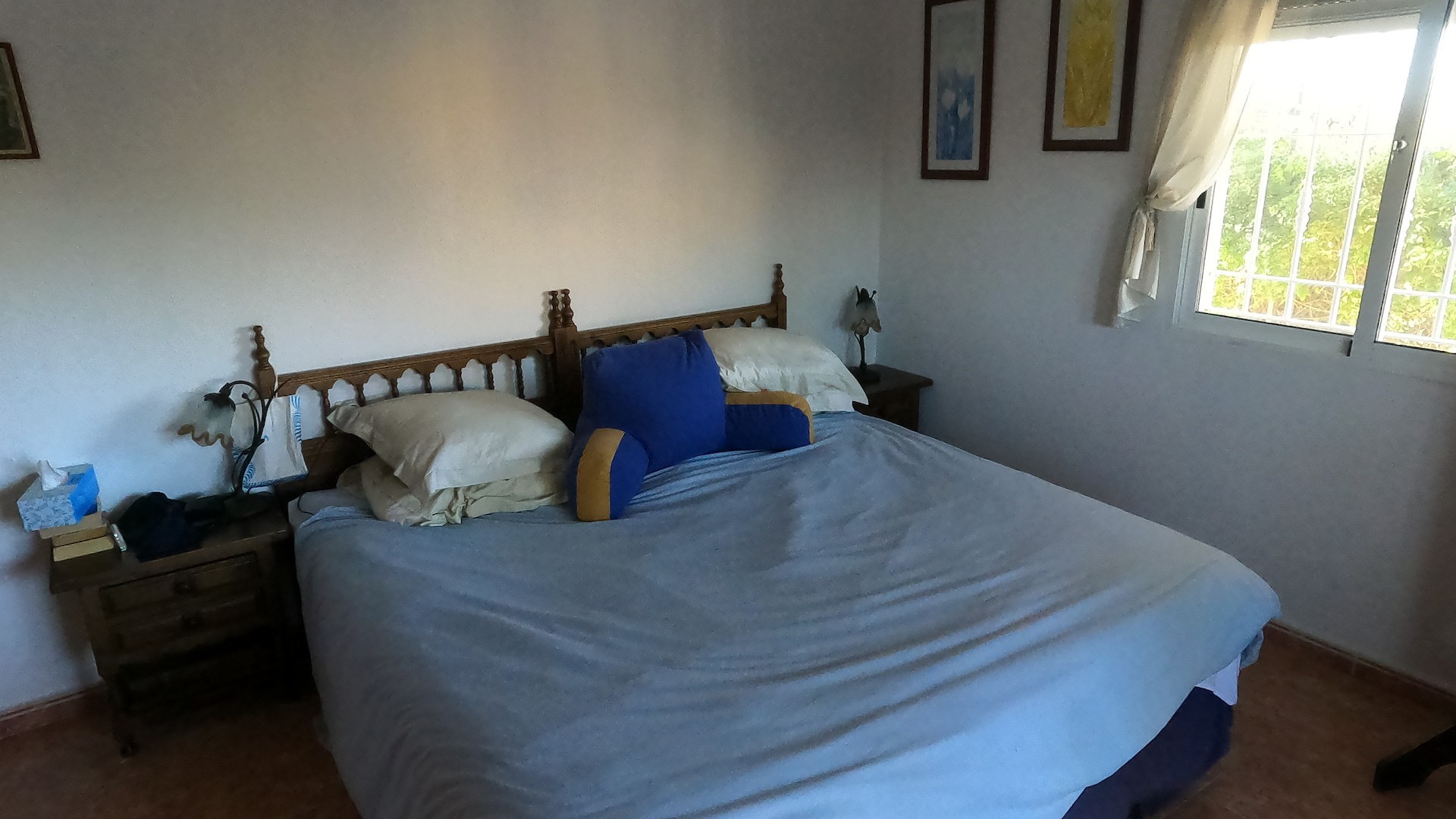 Herverkoop - Finca Landelijk pand -
Orihuela