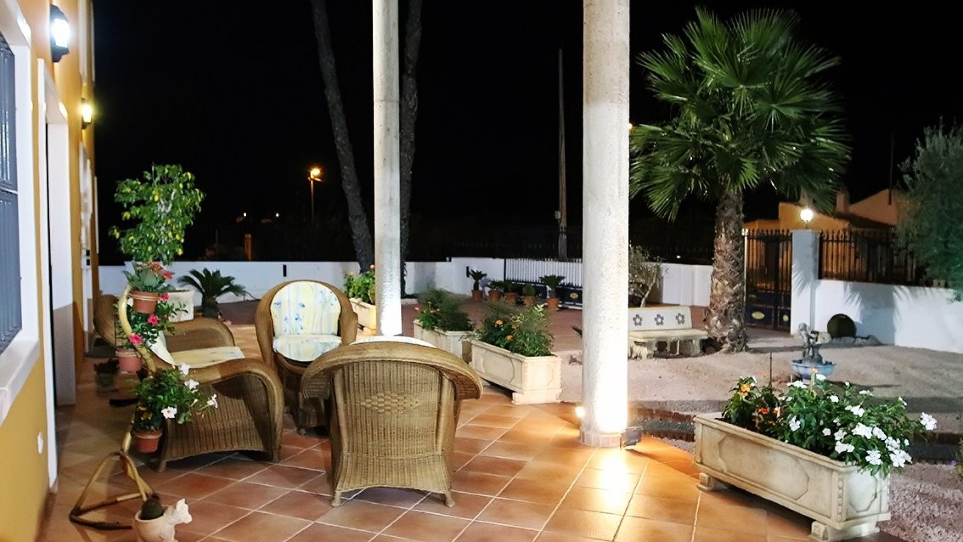 Herverkoop - Finca Landelijk pand -
Orihuela