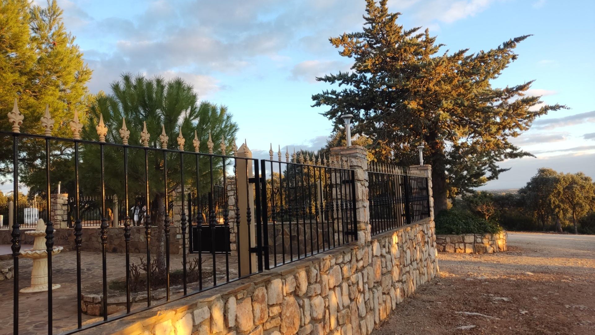 Herverkoop - Finca Landelijk pand -
Ossa de Montiel - Lagunas de ruidera